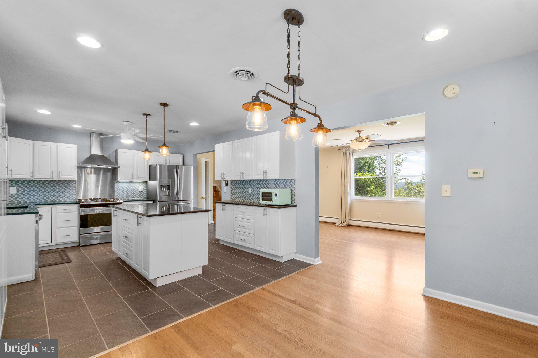 COCKEYSVILLE - Residential