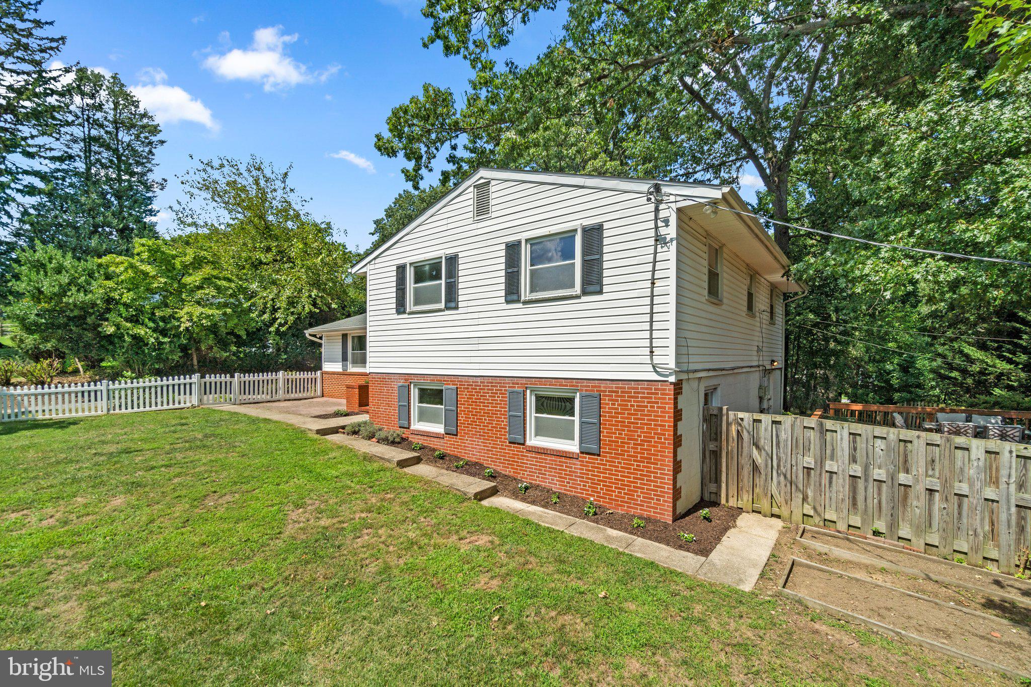 COCKEYSVILLE - Residential