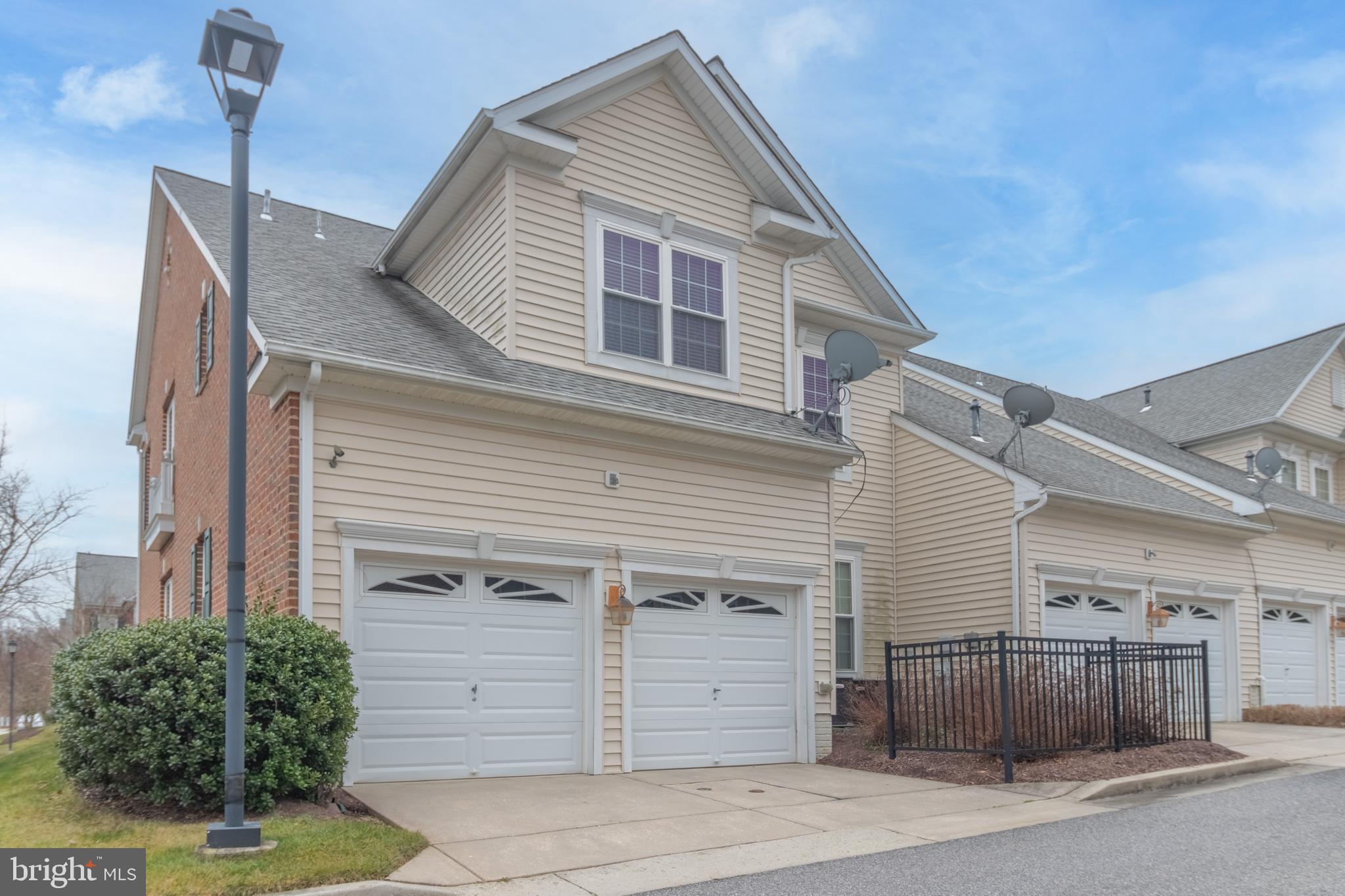 FAIRWOOD - Residential Lease