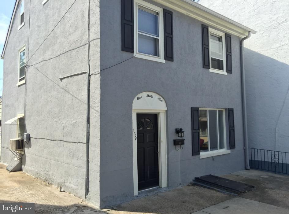 MANAYUNK - Residential Lease