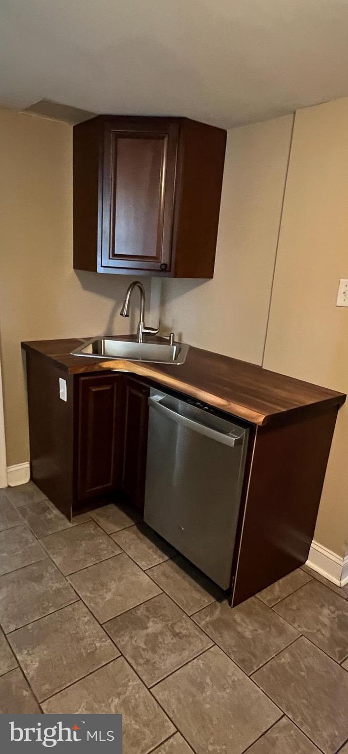 MANAYUNK - Residential Lease