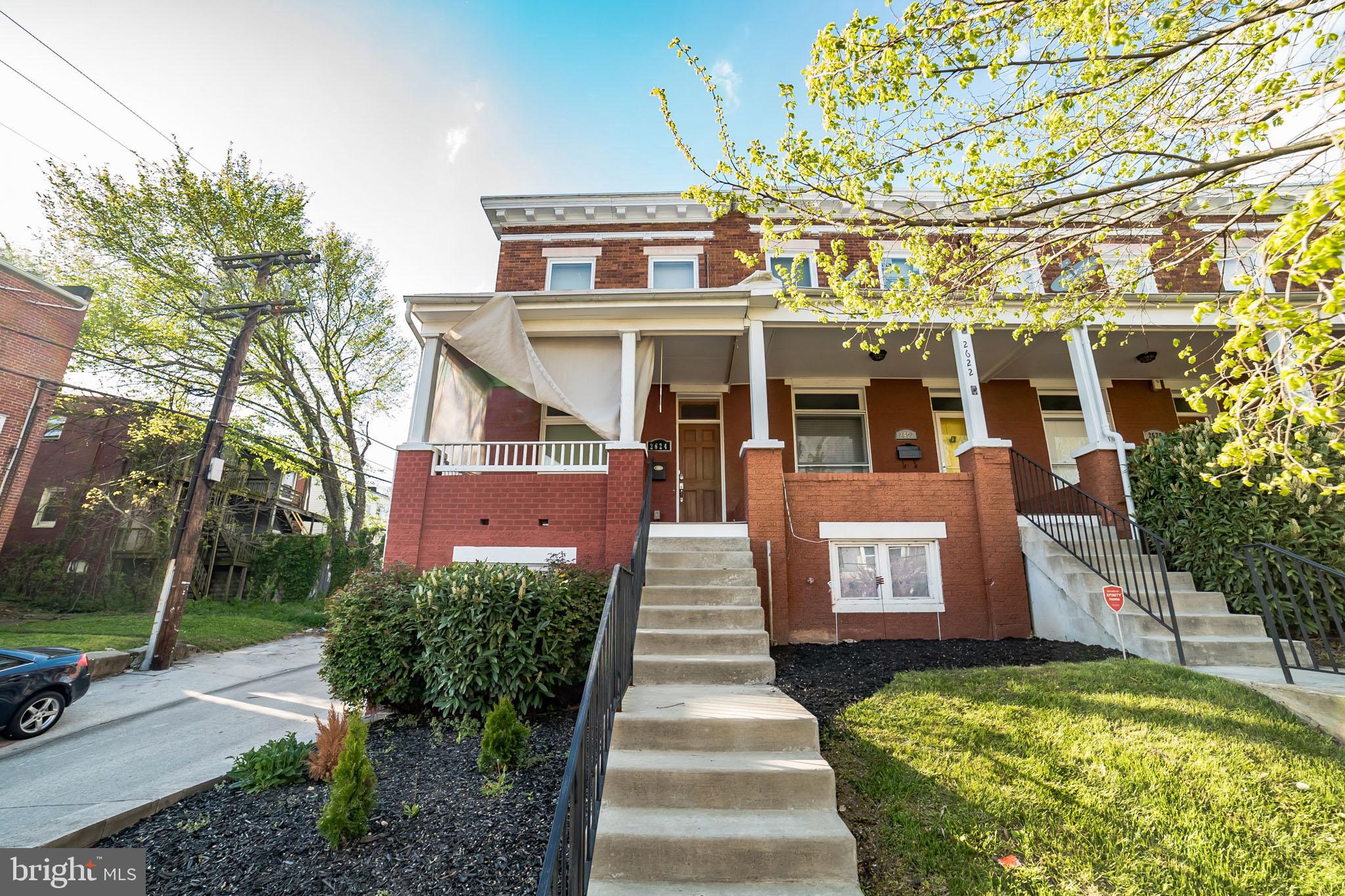 PARK CIRCLE - Residential