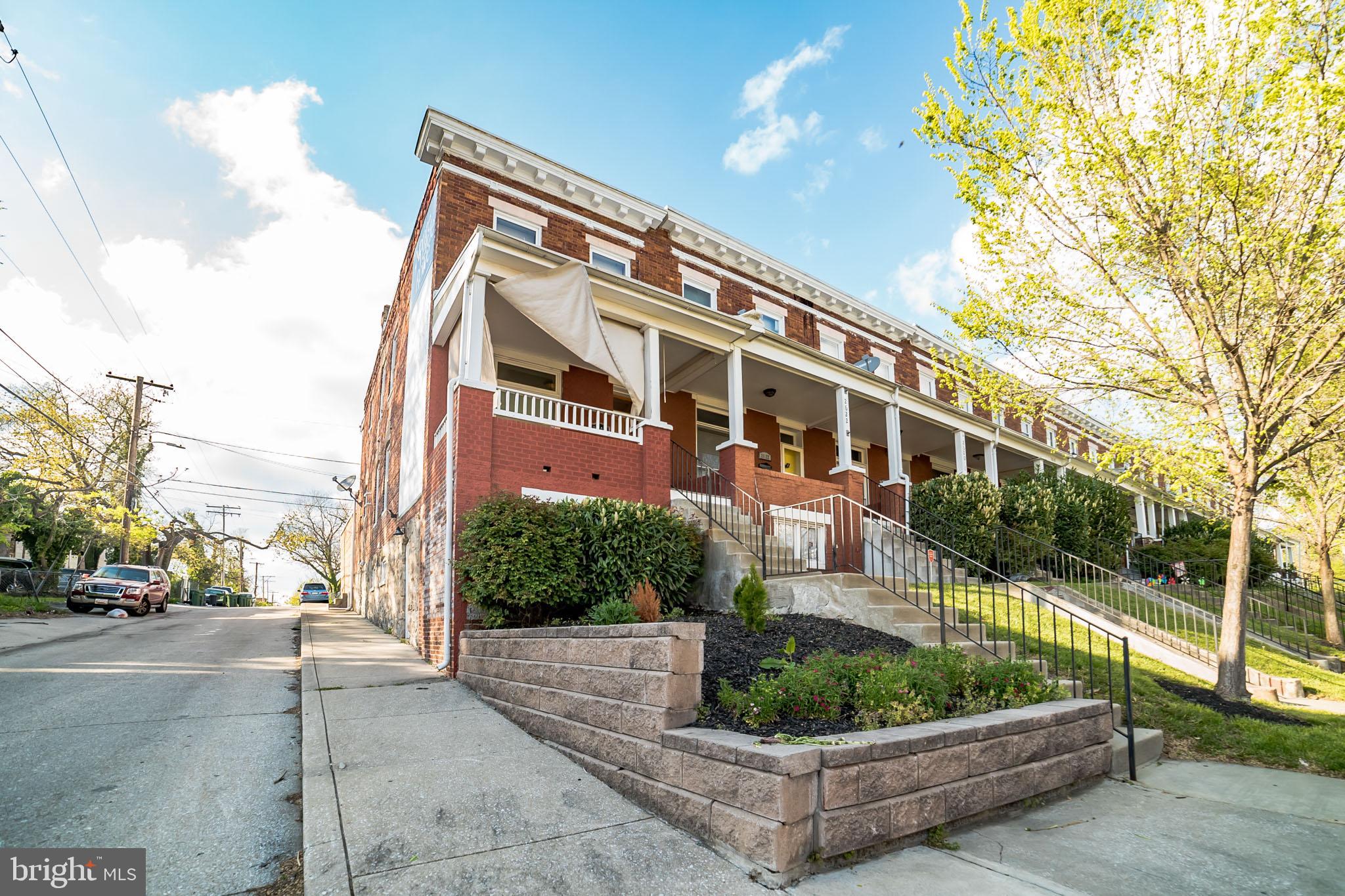 PARK CIRCLE - Residential