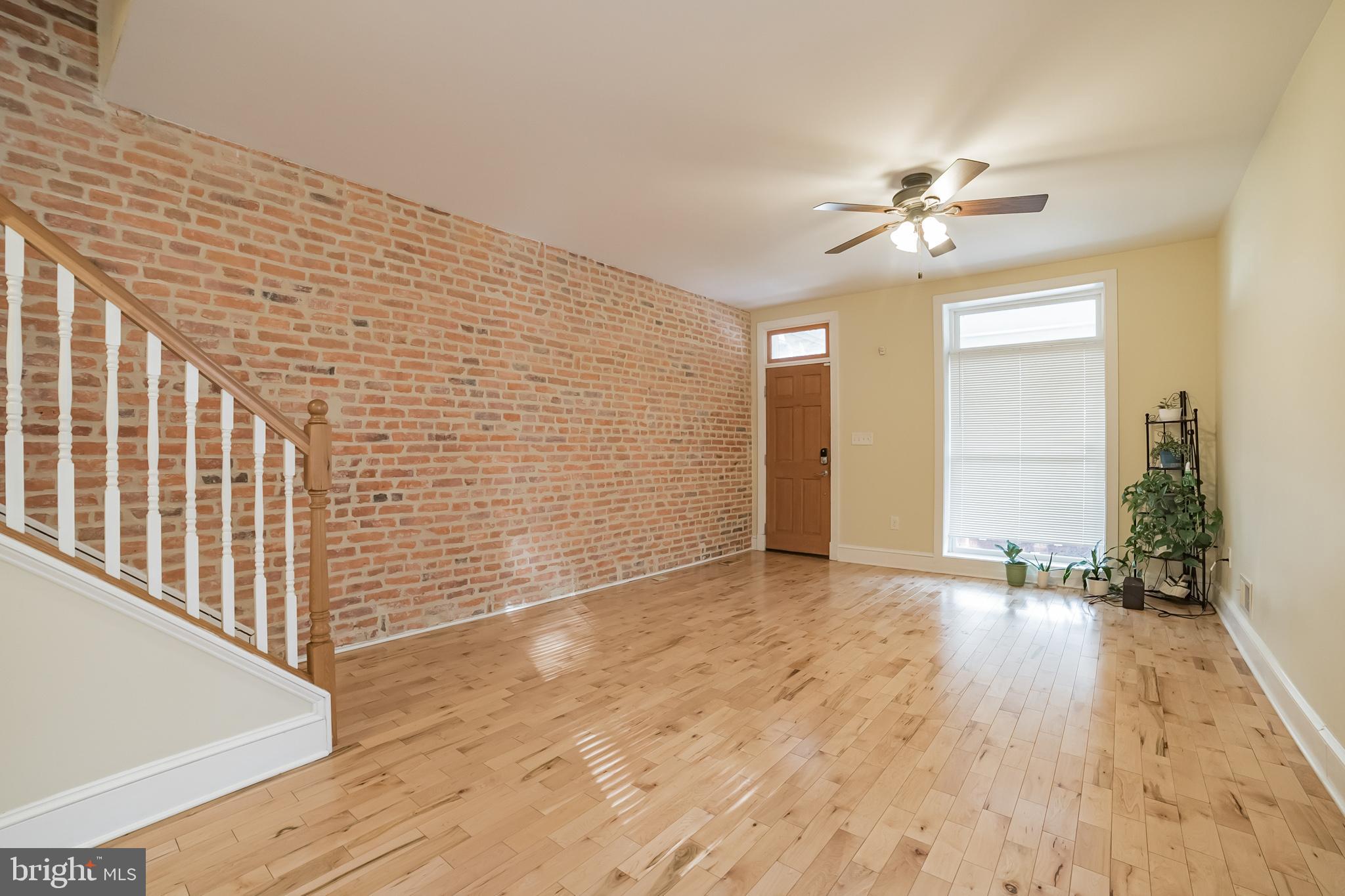 PARK CIRCLE - Residential