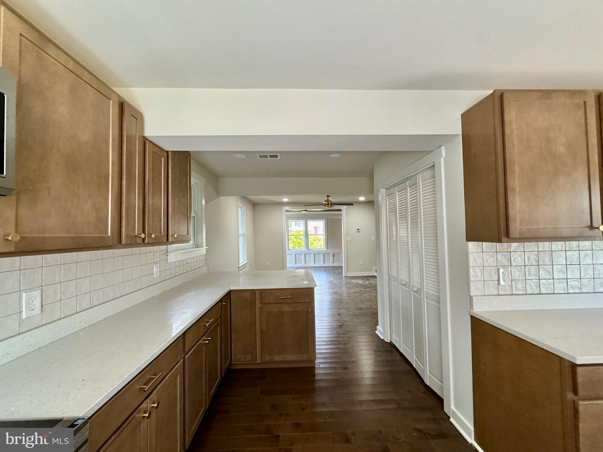 BEVERLEY BEACH - Residential