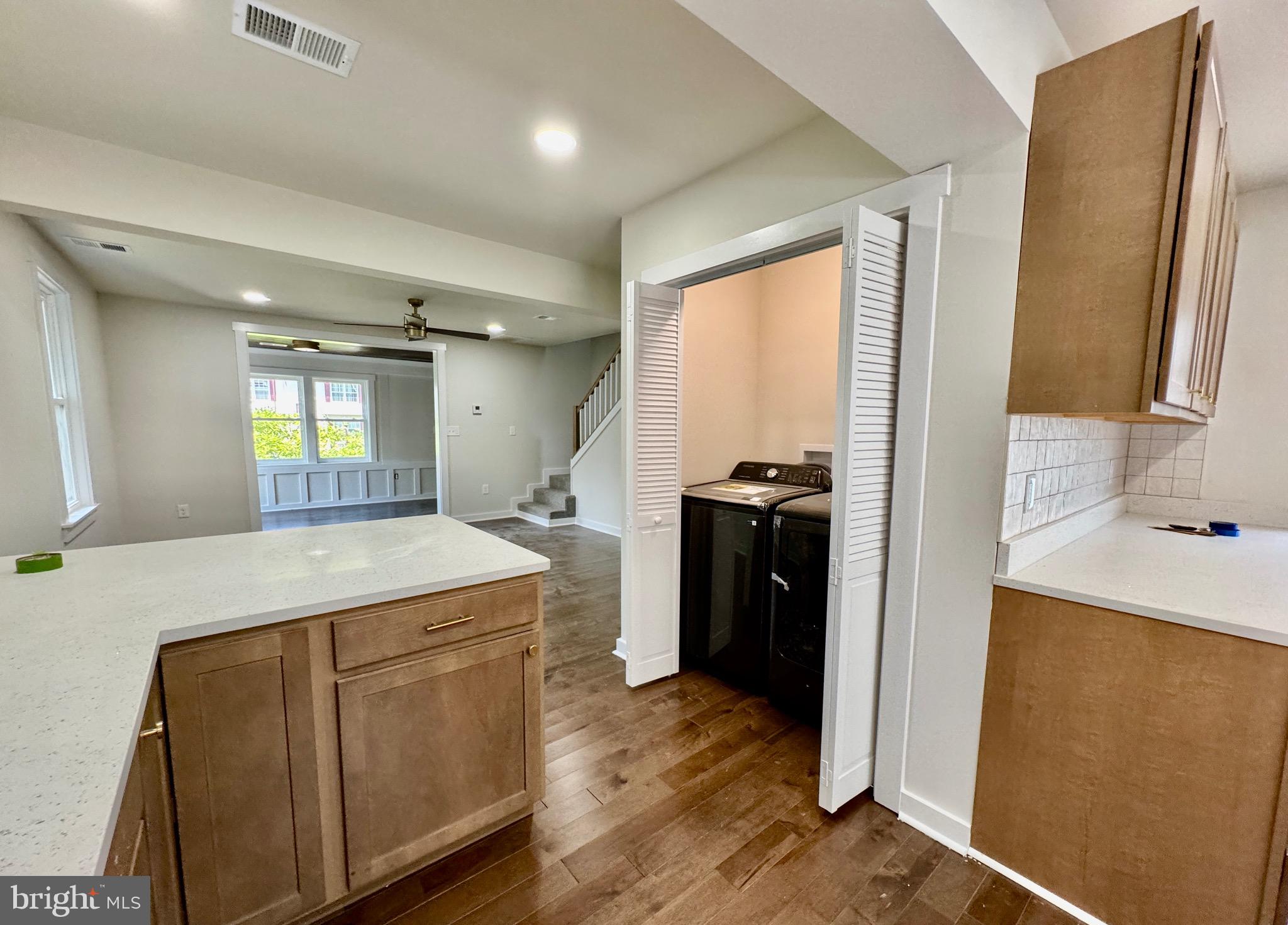 BEVERLEY BEACH - Residential