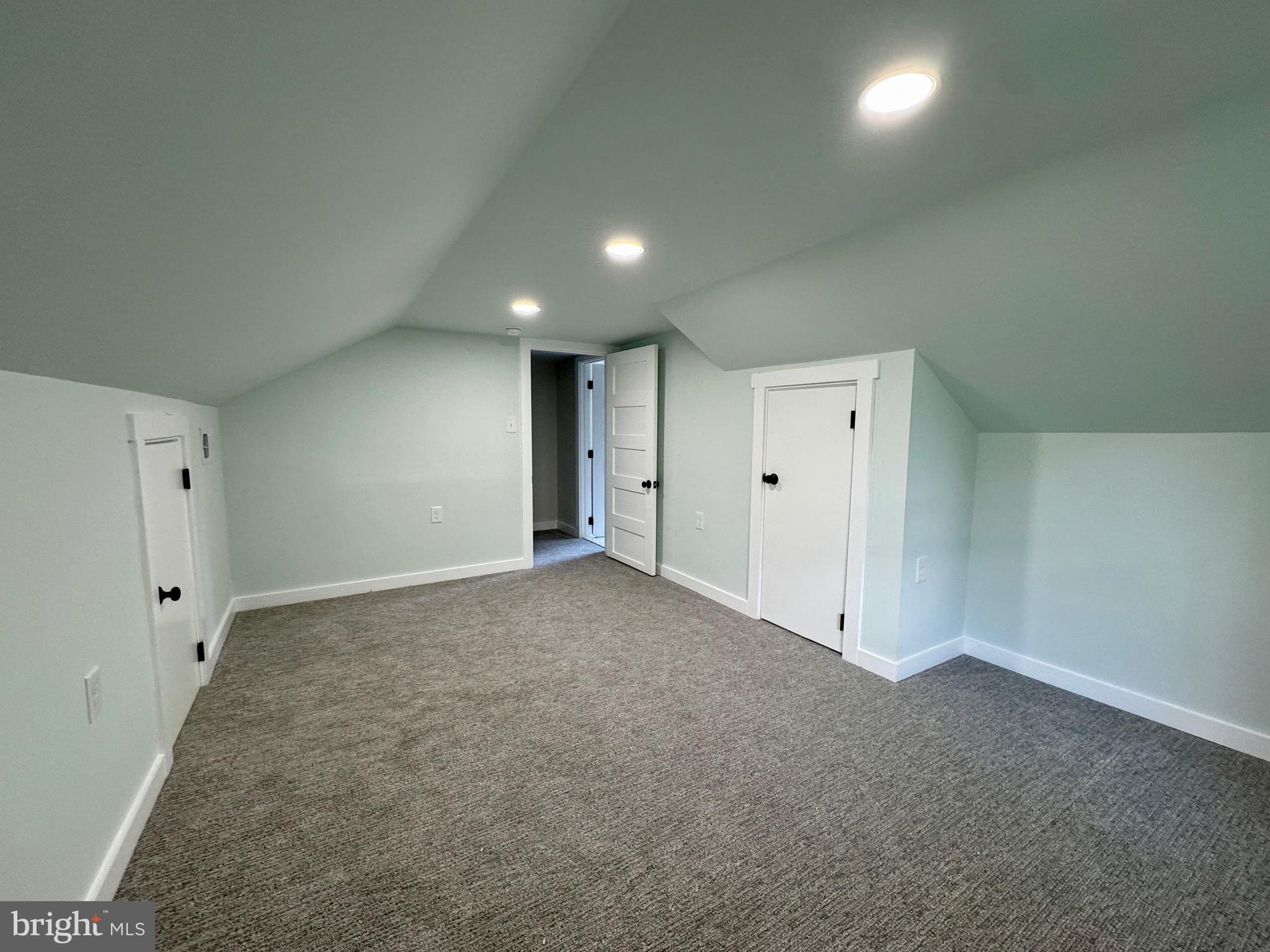 BEVERLEY BEACH - Residential