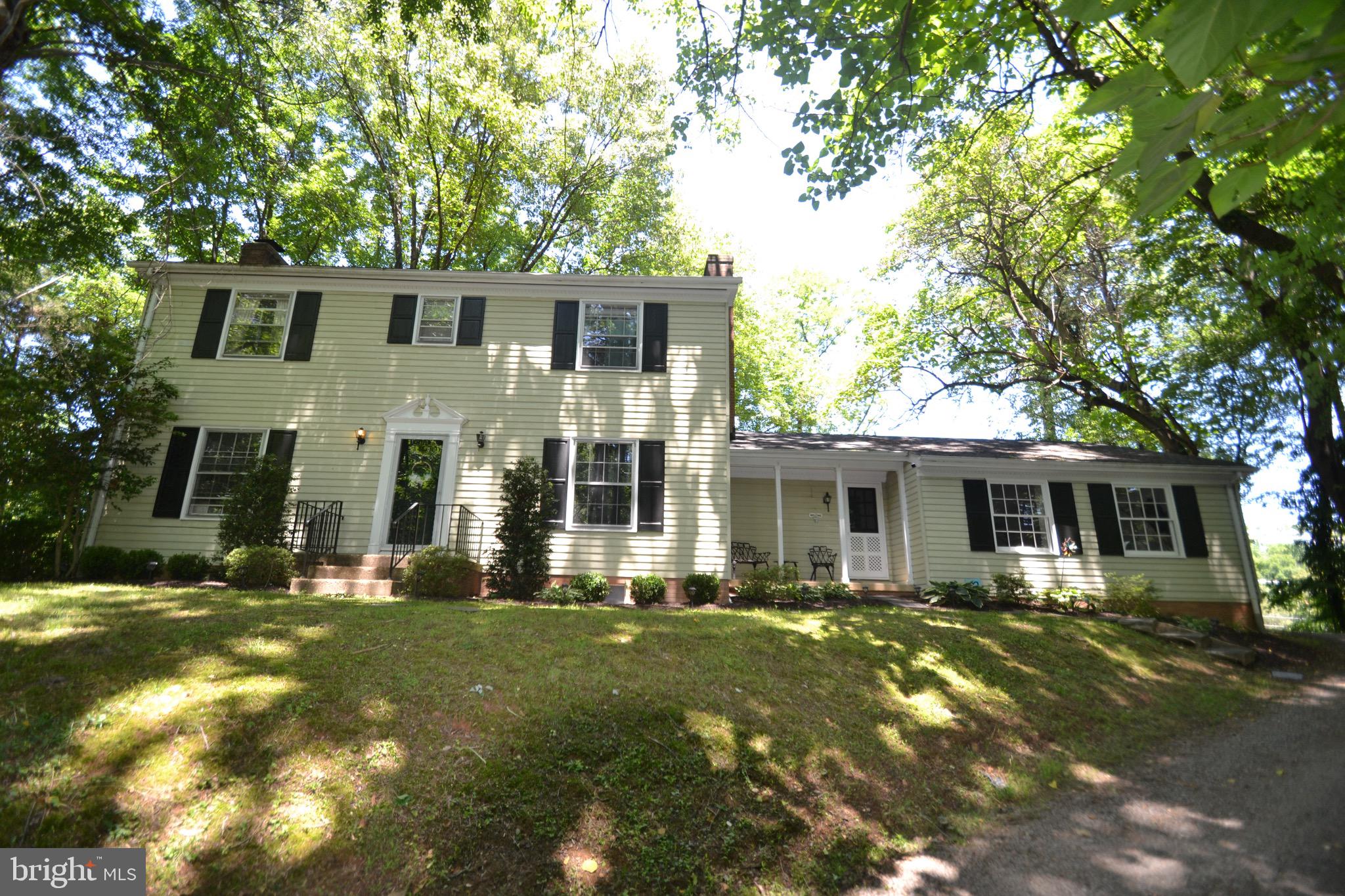 SPRING LAKE - Residential Lease