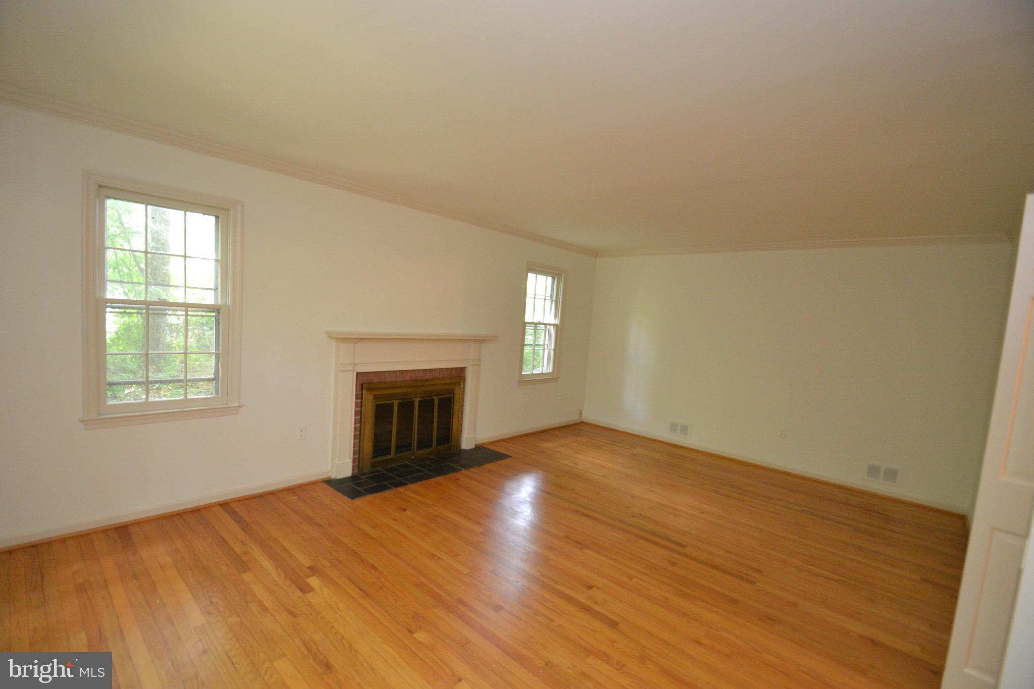 SPRING LAKE - Residential Lease