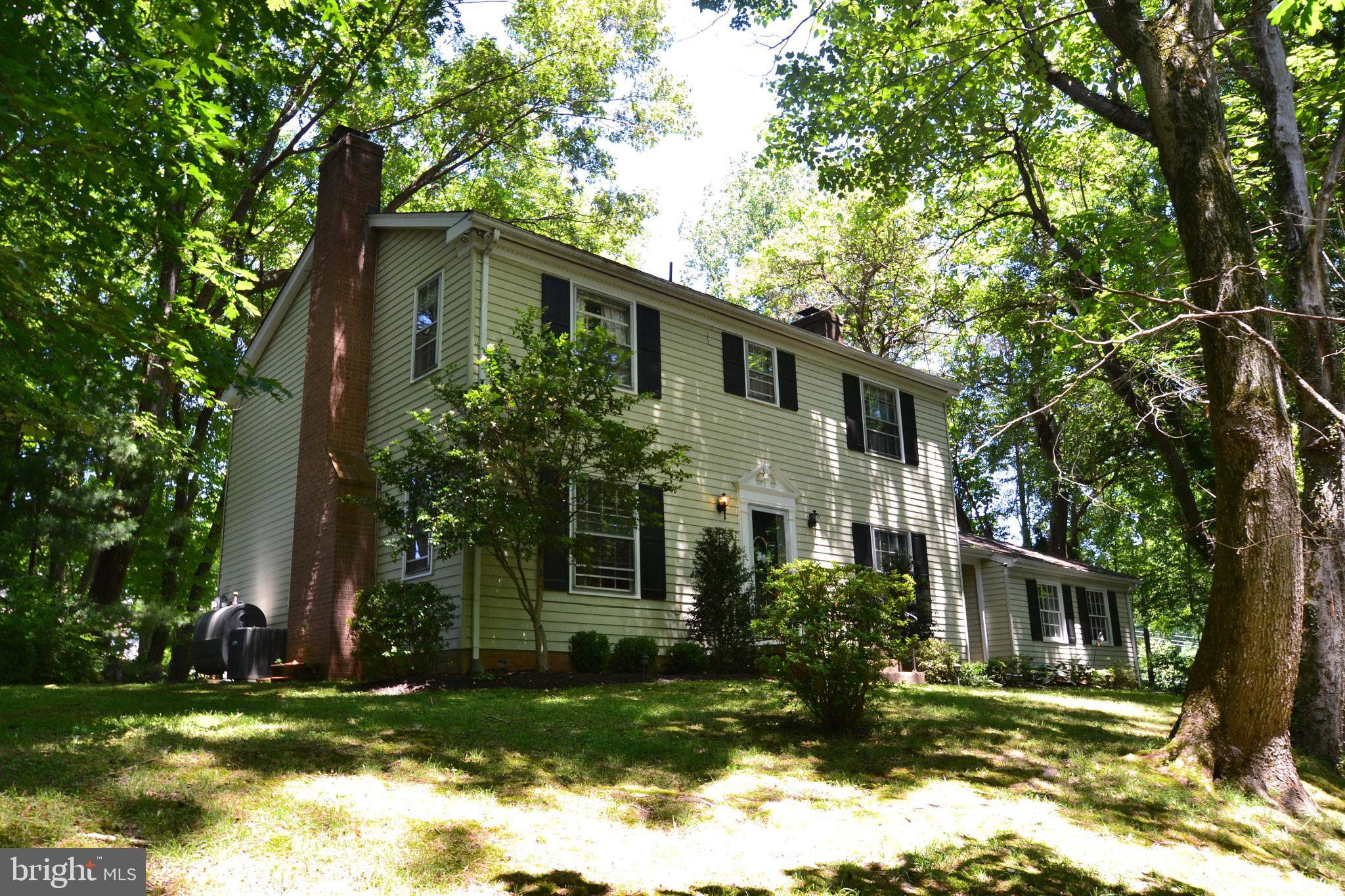 SPRING LAKE - Residential Lease