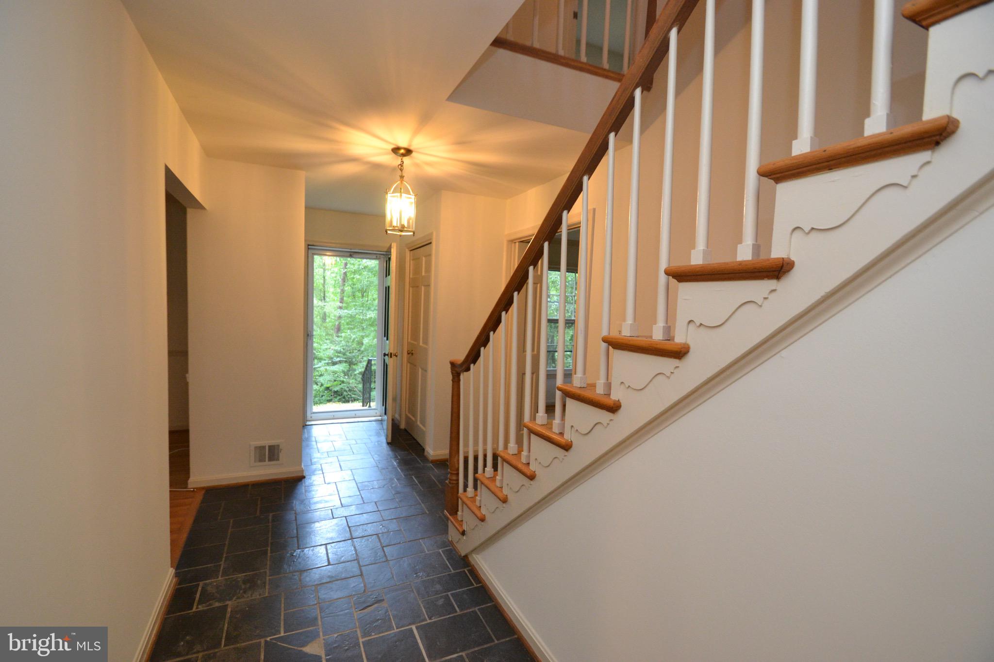 SPRING LAKE - Residential Lease