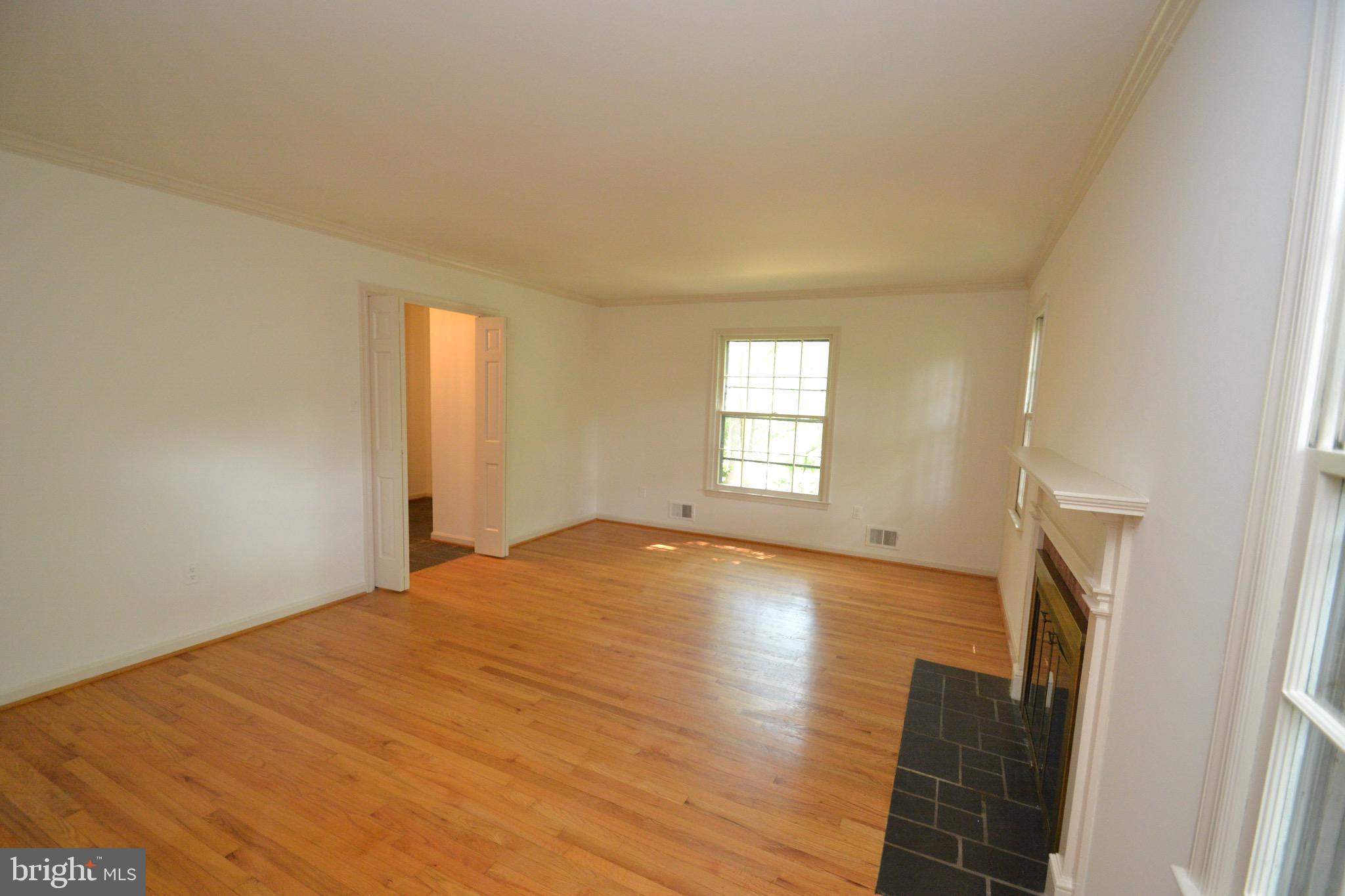 SPRING LAKE - Residential Lease