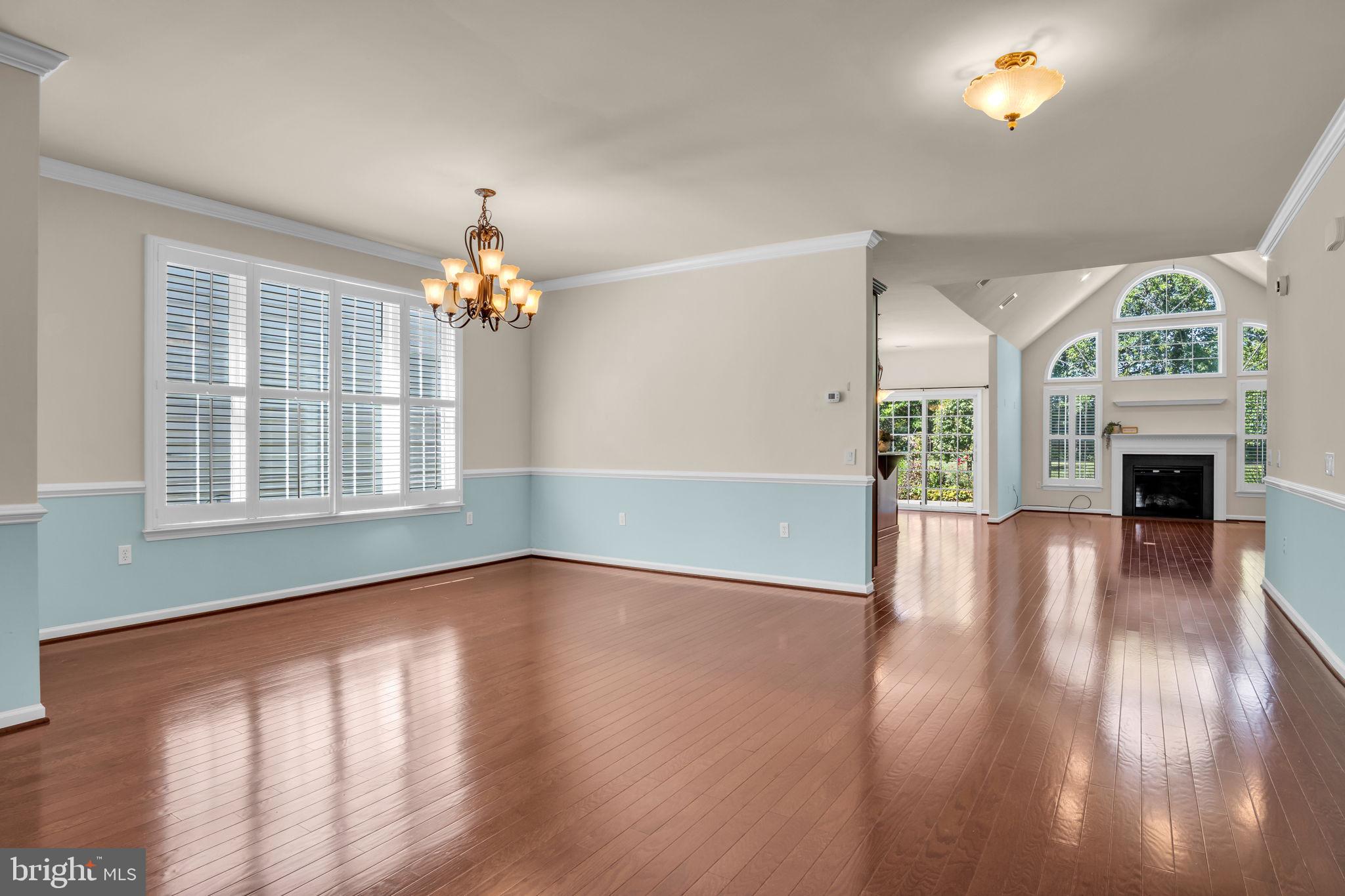 299 FOUNDERS WAY