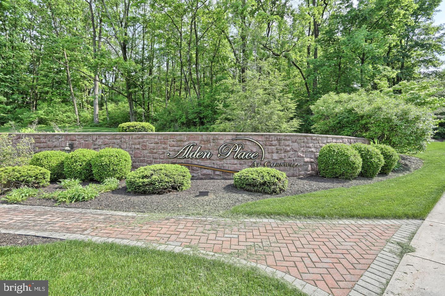 ALDEN PLACE AT CORNWALL - Residential