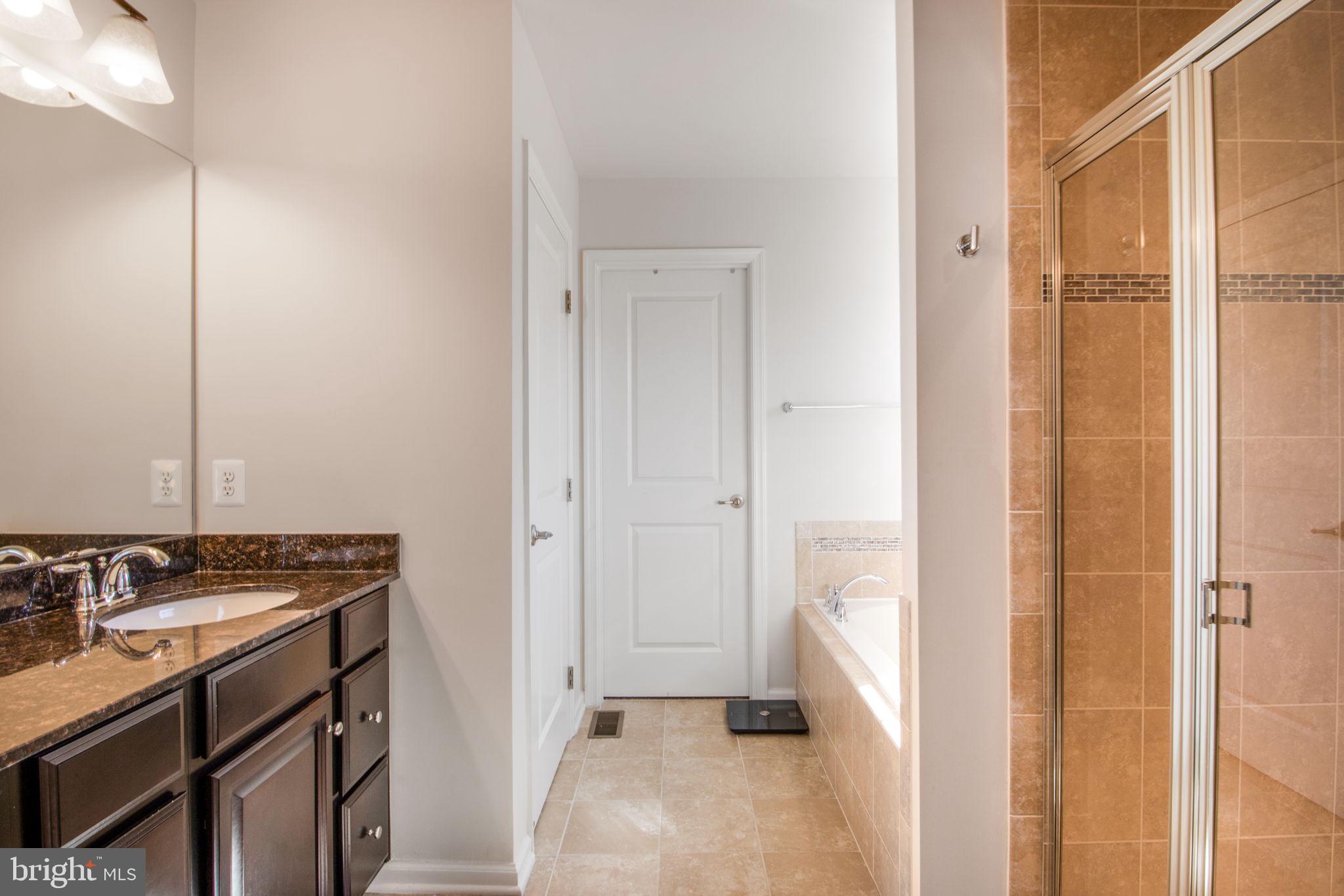 FAIRWOOD - Residential