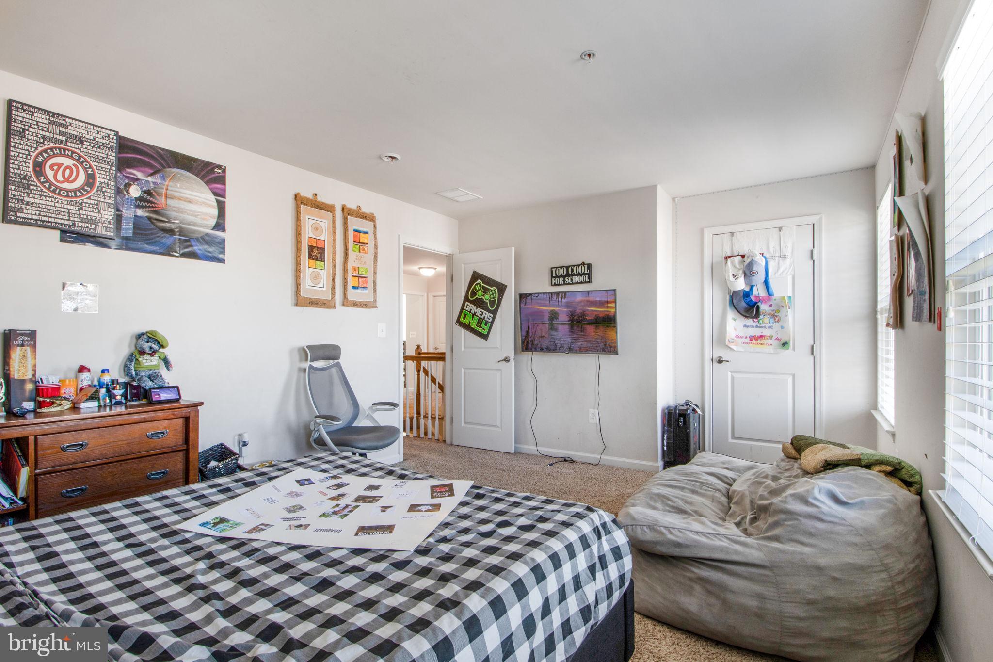 FAIRWOOD - Residential