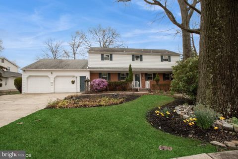 1105 HEARTWOOD DRIVE CHERRY HILL NJ 08003