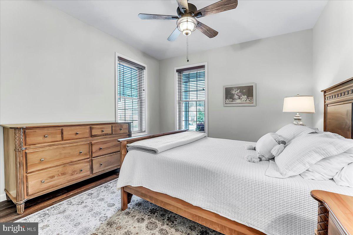 HONEYCROFT VILLAGE - Residential