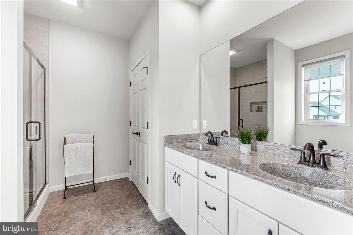 HONEYCROFT VILLAGE - Residential