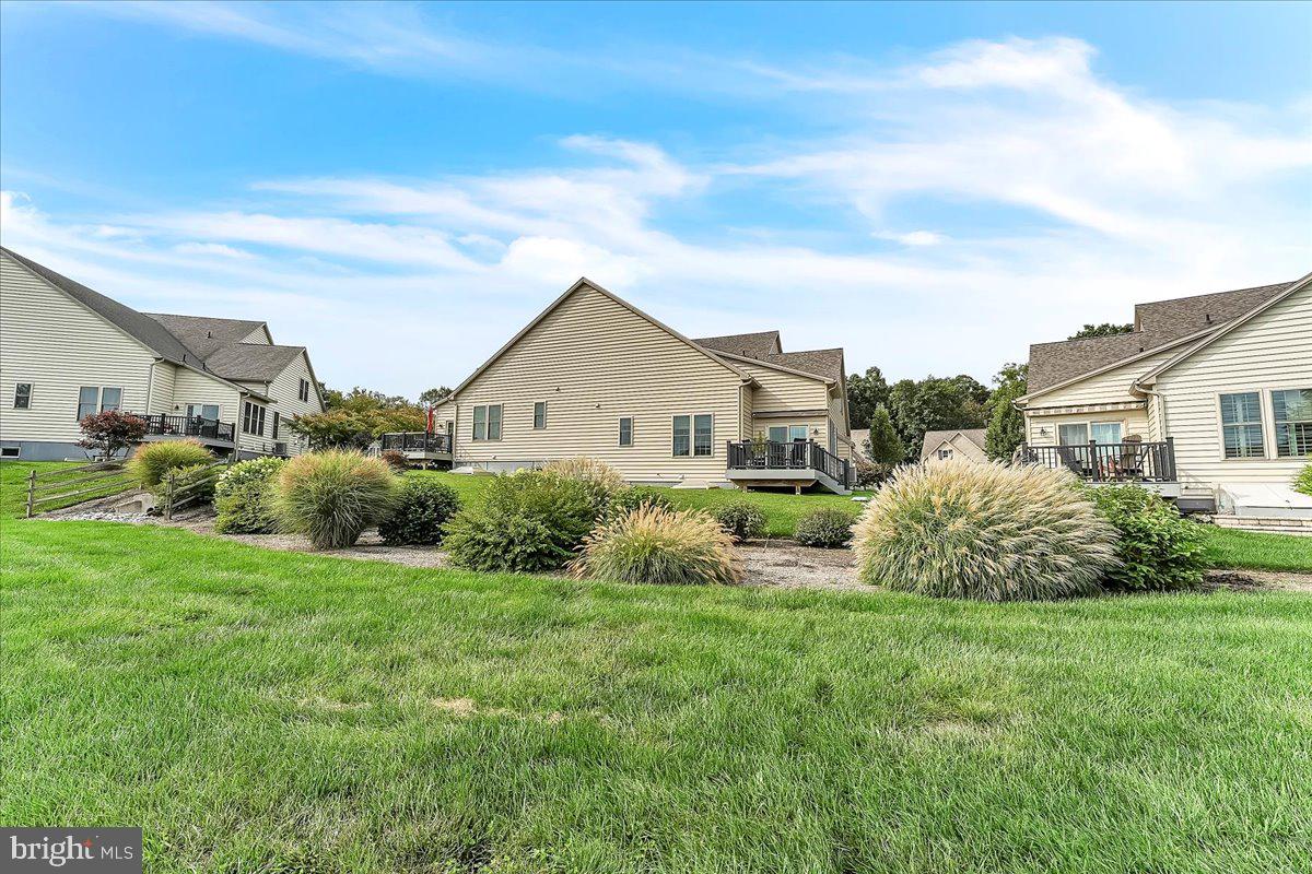 HONEYCROFT VILLAGE - Residential