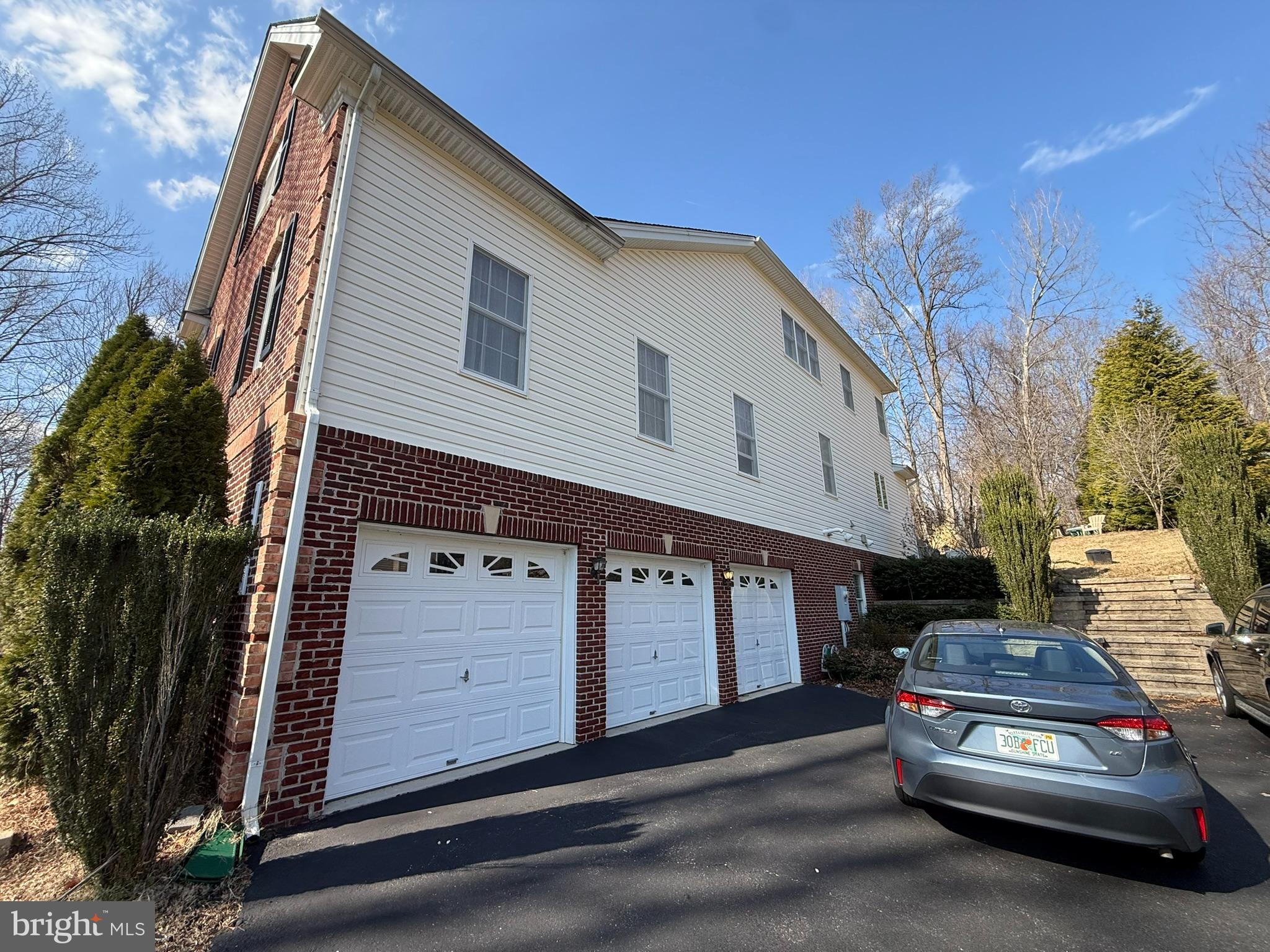MORNING BROOK FARM - Residential