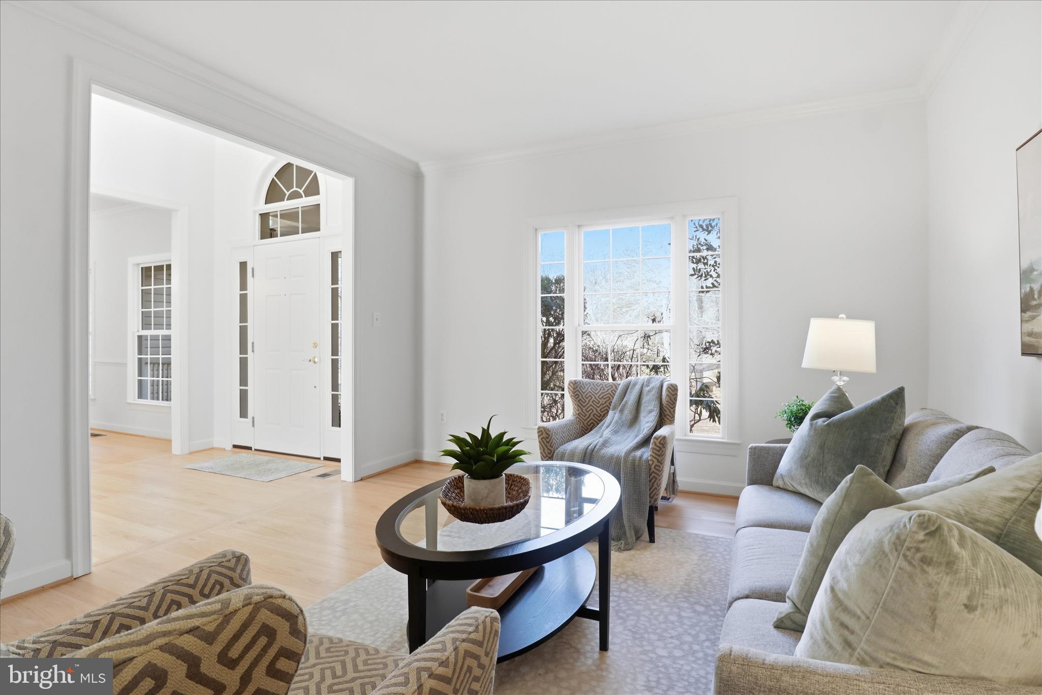 PALISADES POINTE - Residential