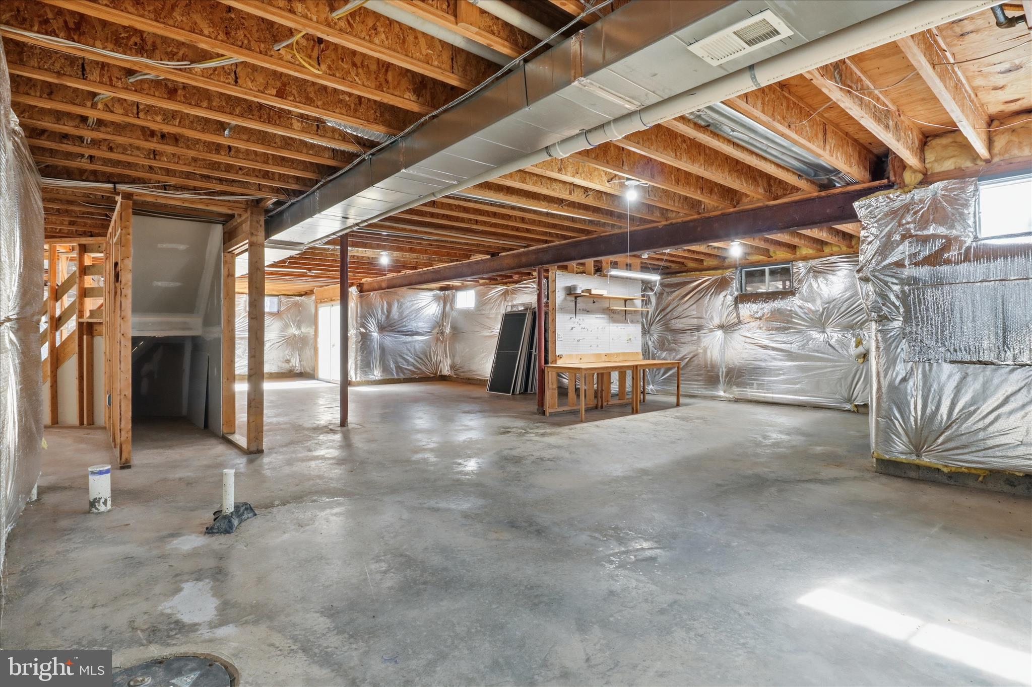 PALISADES POINTE - Residential