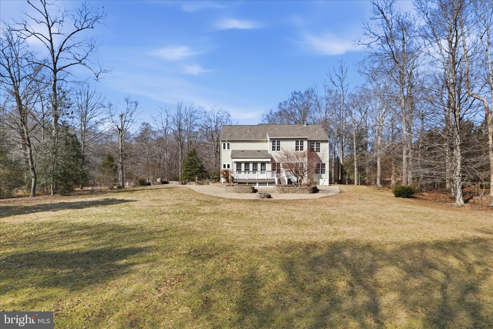 PALISADES POINTE - Residential