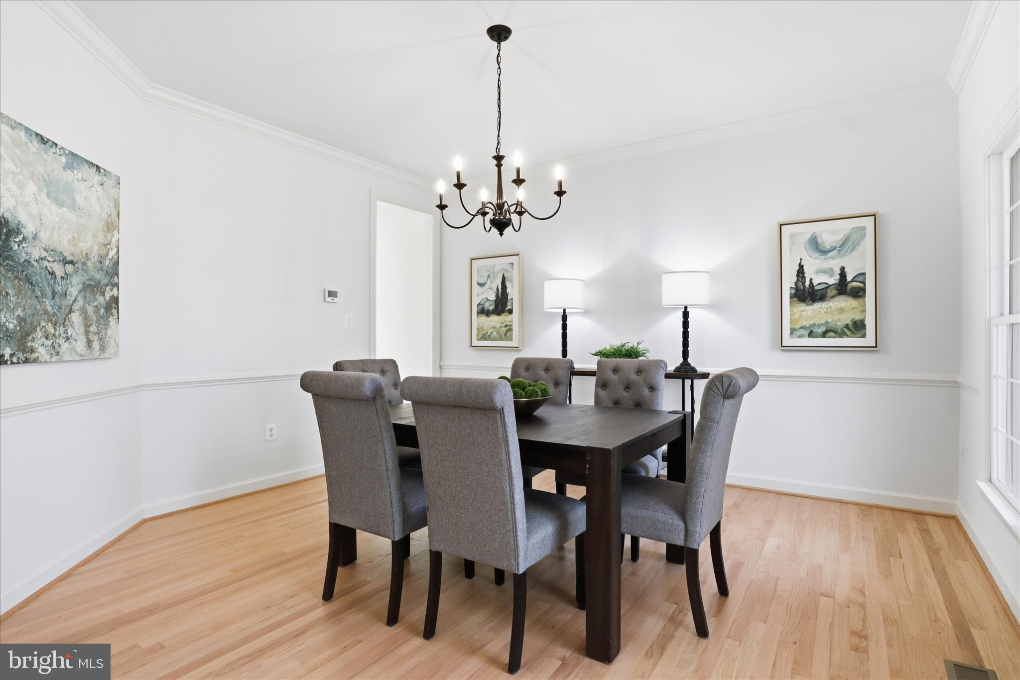 PALISADES POINTE - Residential