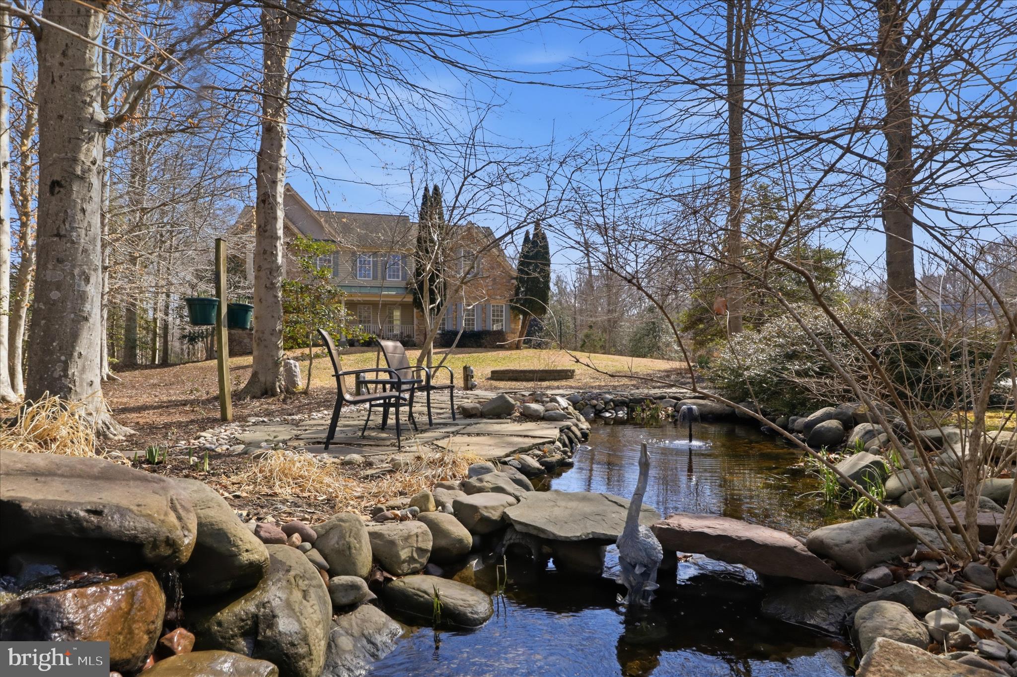 PALISADES POINTE - Residential