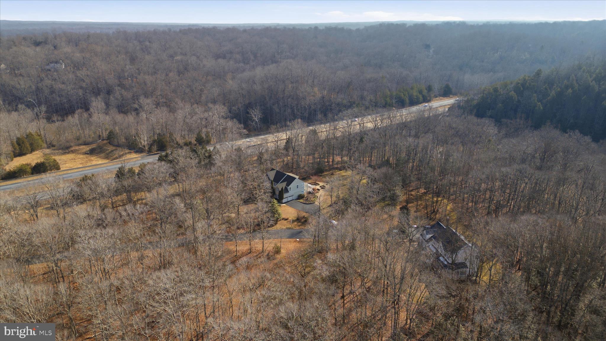 PALISADES POINTE - Residential