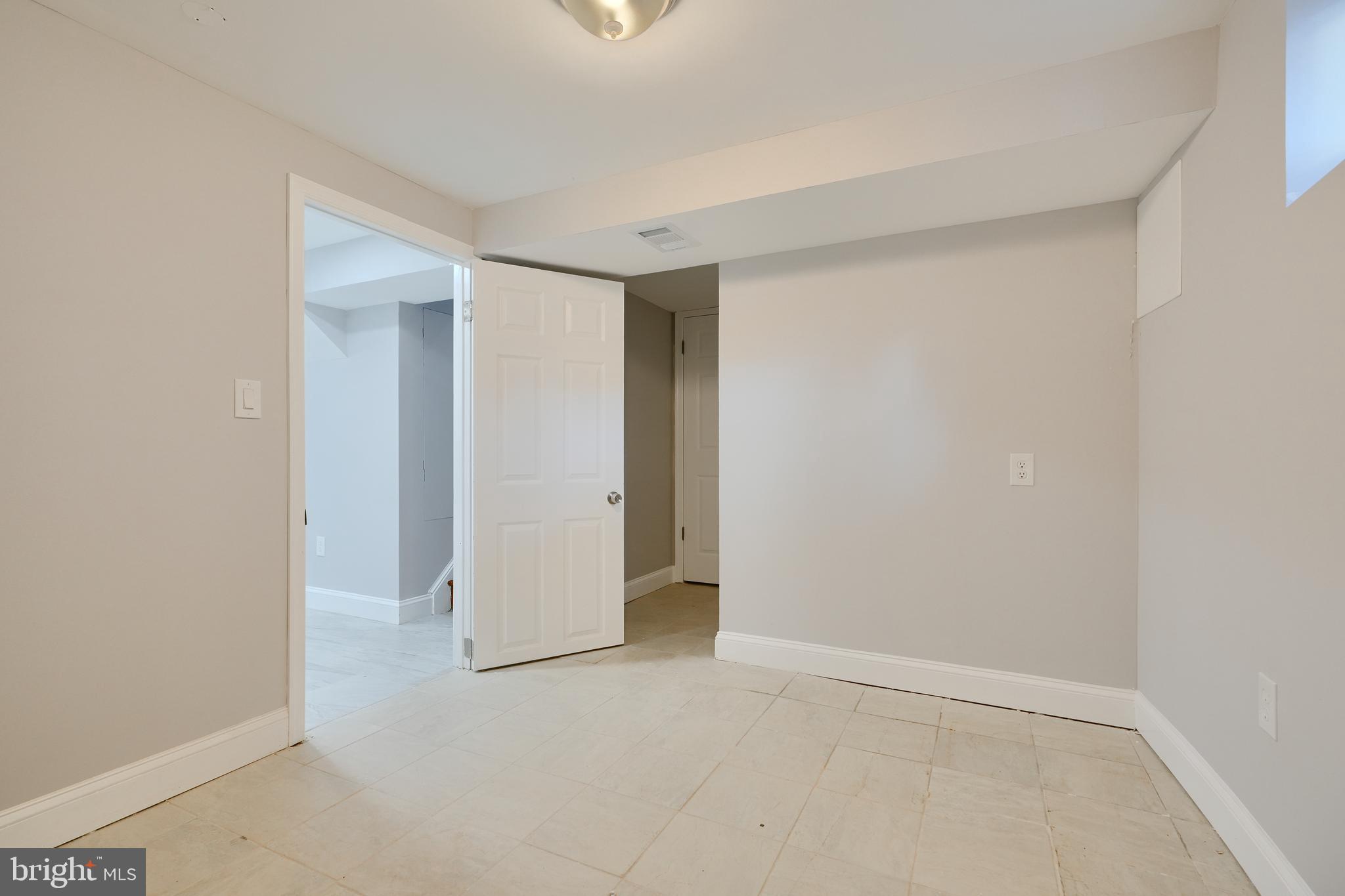 WORTHINGTON OVERLOOK - Residential