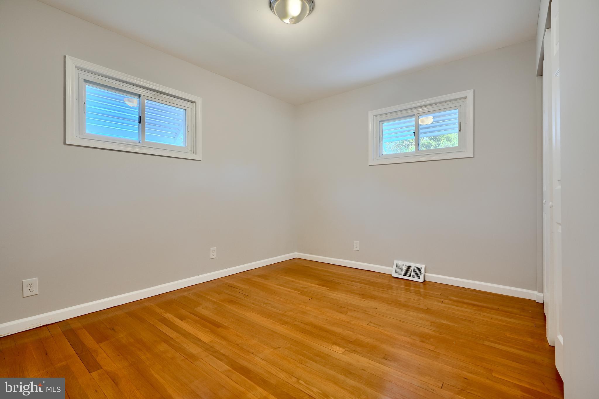 WORTHINGTON OVERLOOK - Residential