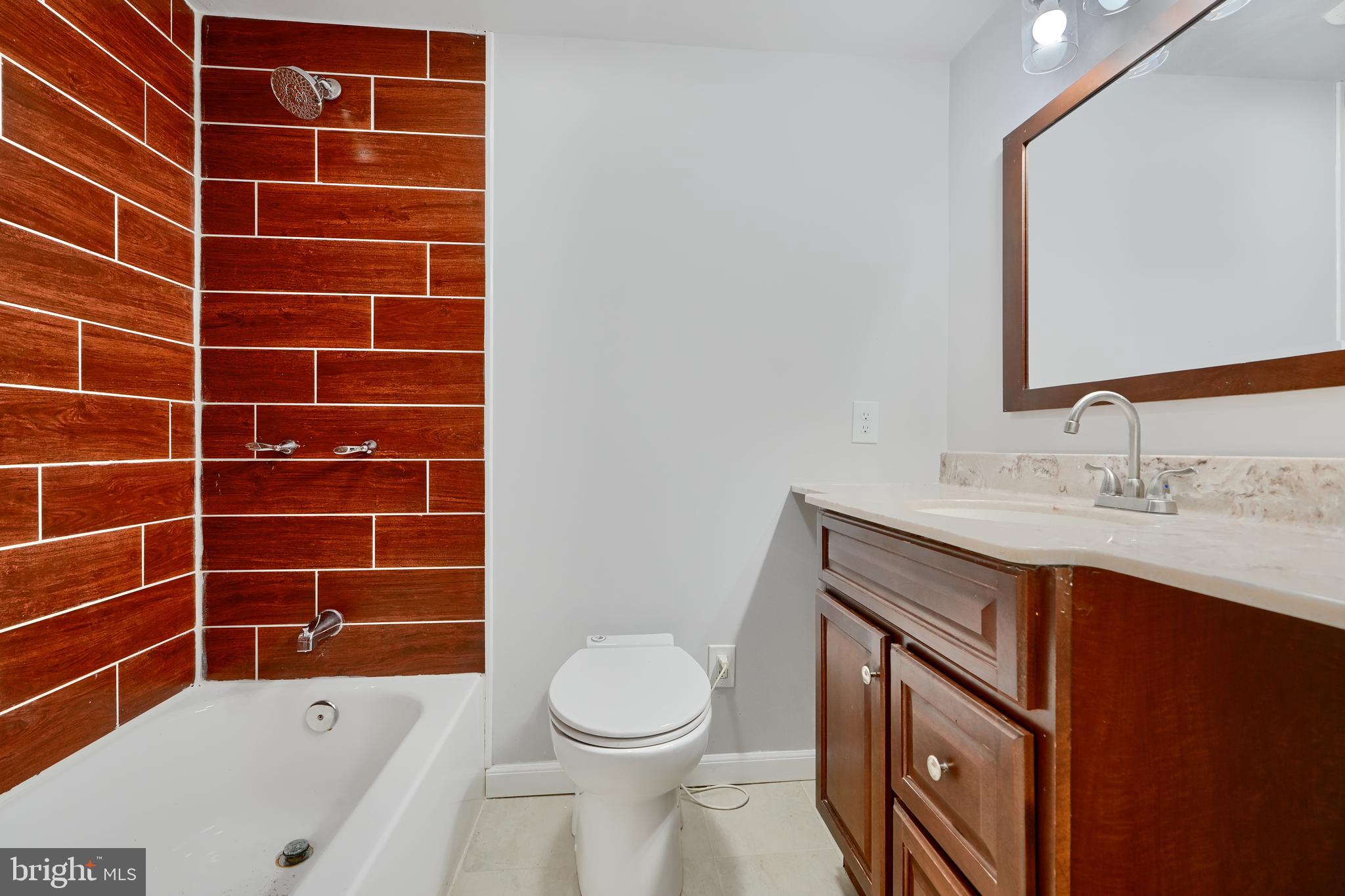 WORTHINGTON OVERLOOK - Residential