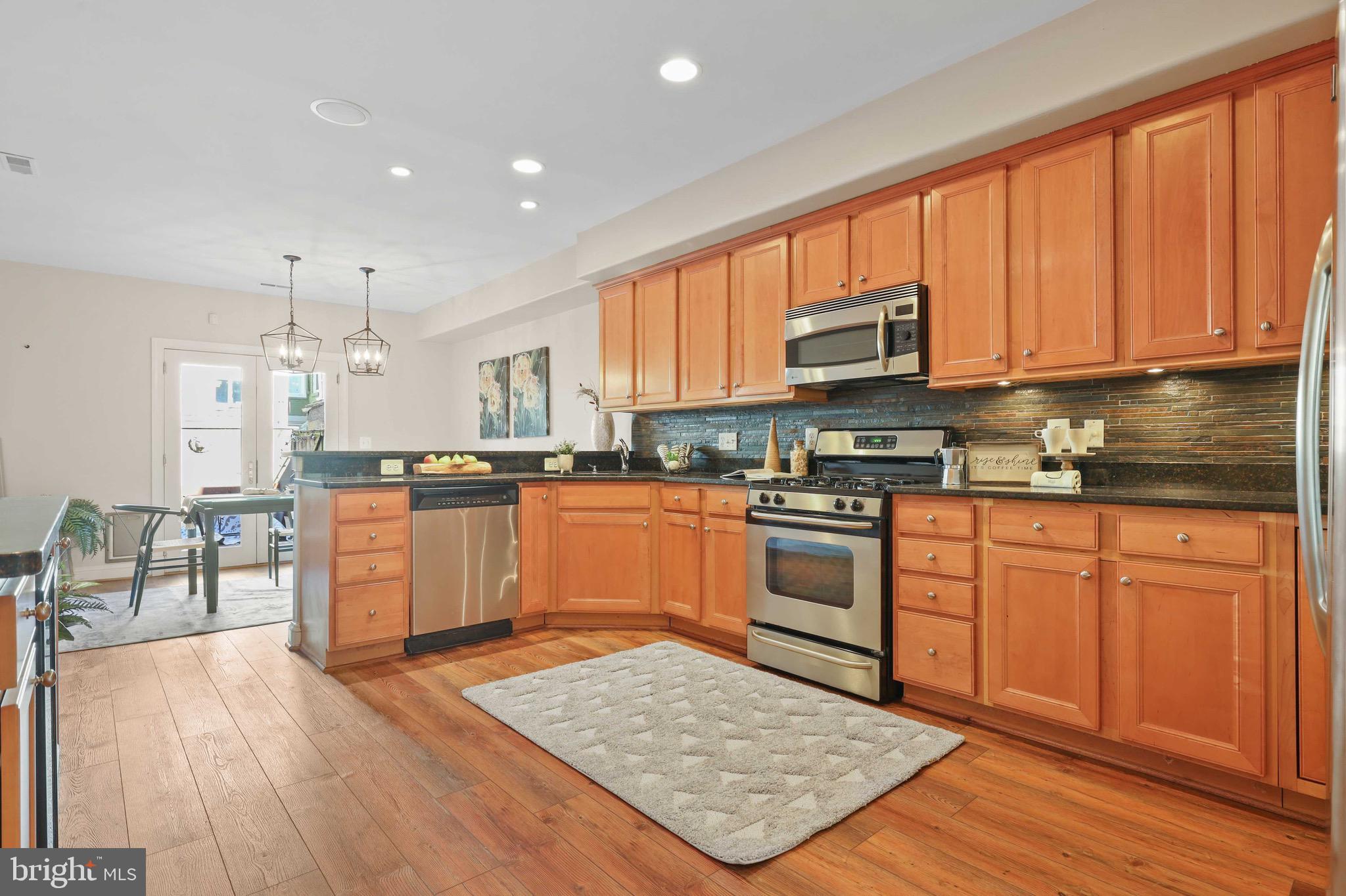 FELLS POINT HISTORIC DISTRICT - Residential