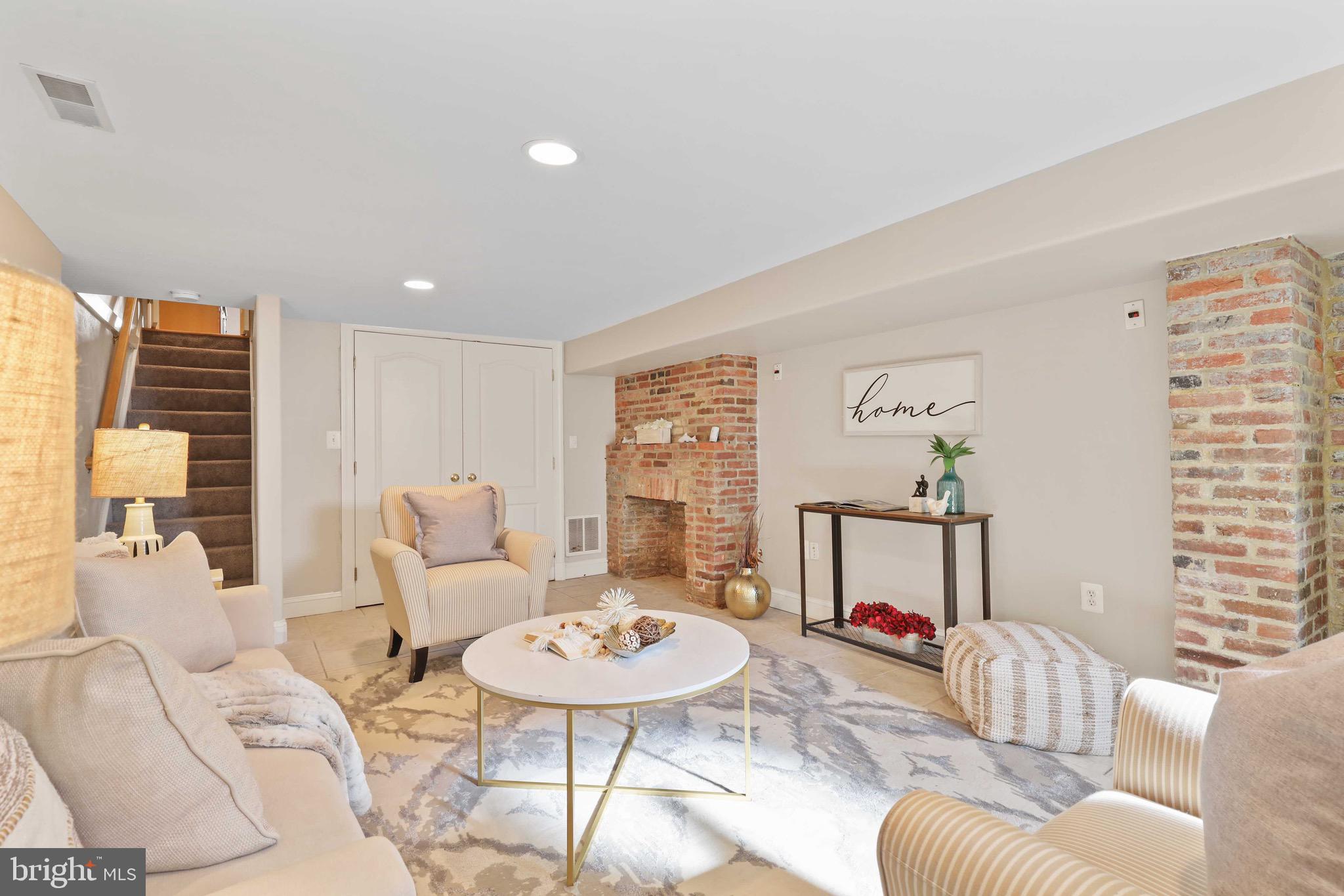 FELLS POINT HISTORIC DISTRICT - Residential