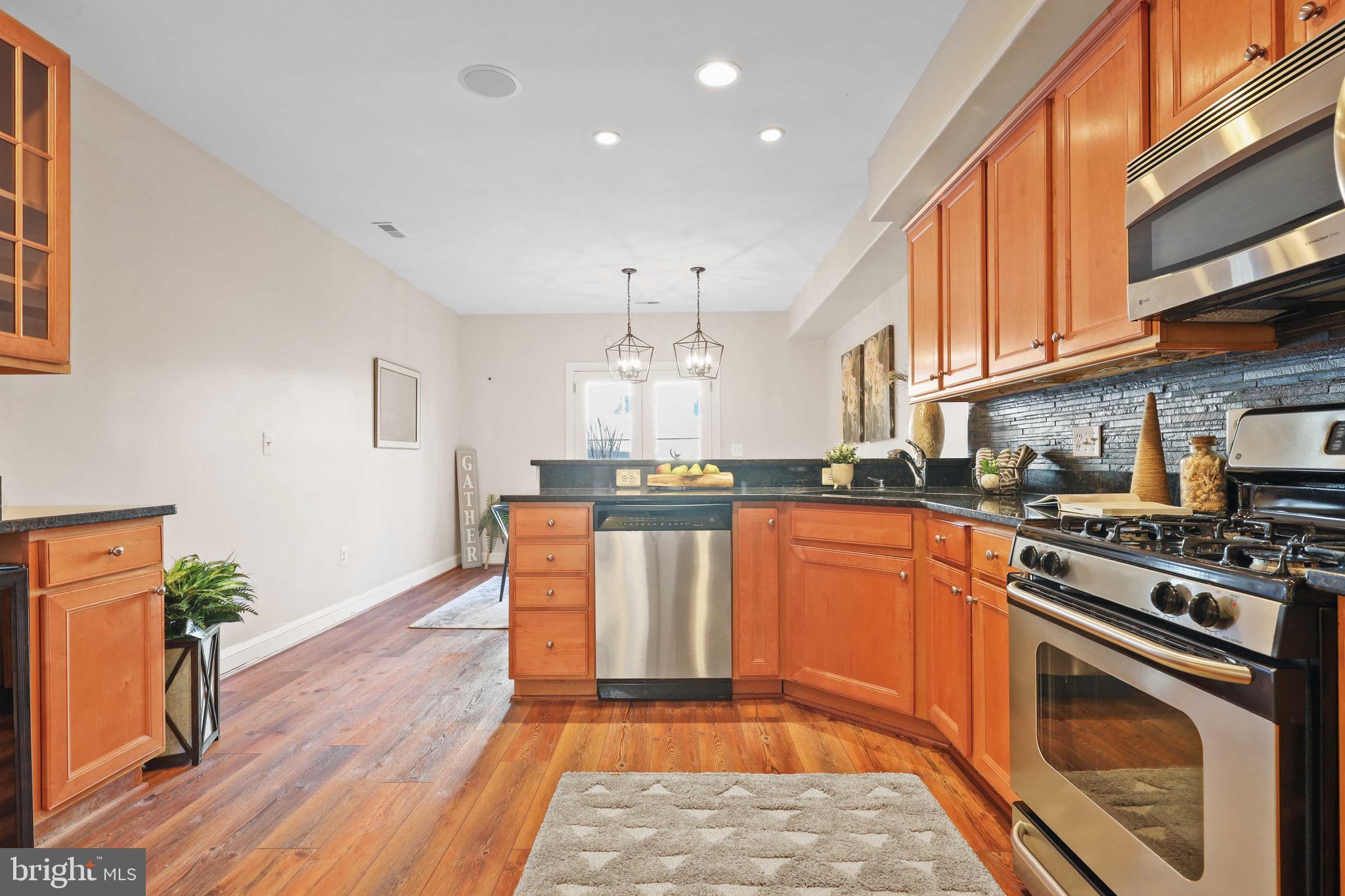 FELLS POINT HISTORIC DISTRICT - Residential