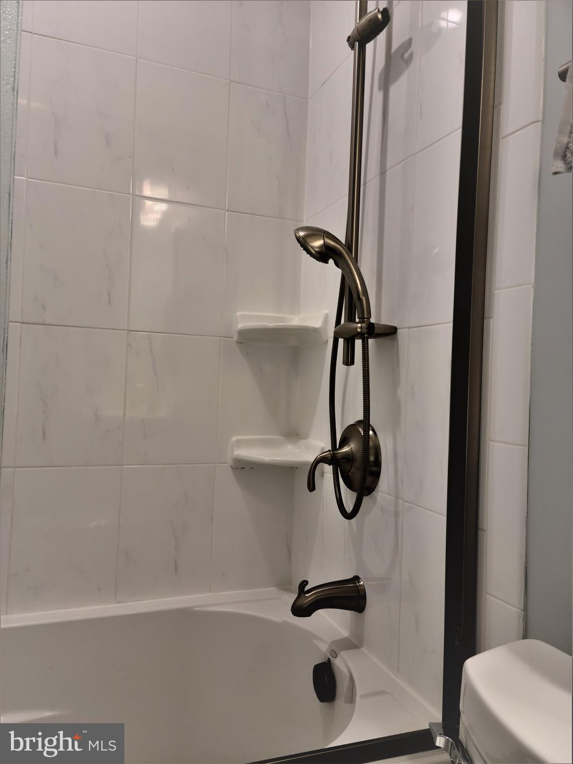 MONTICELLO WOODS - Residential