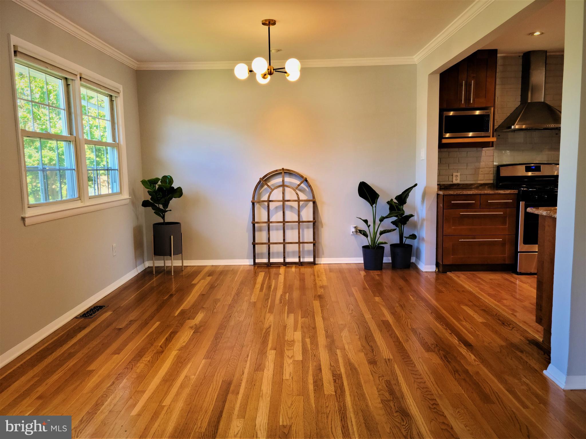 MONTICELLO WOODS - Residential