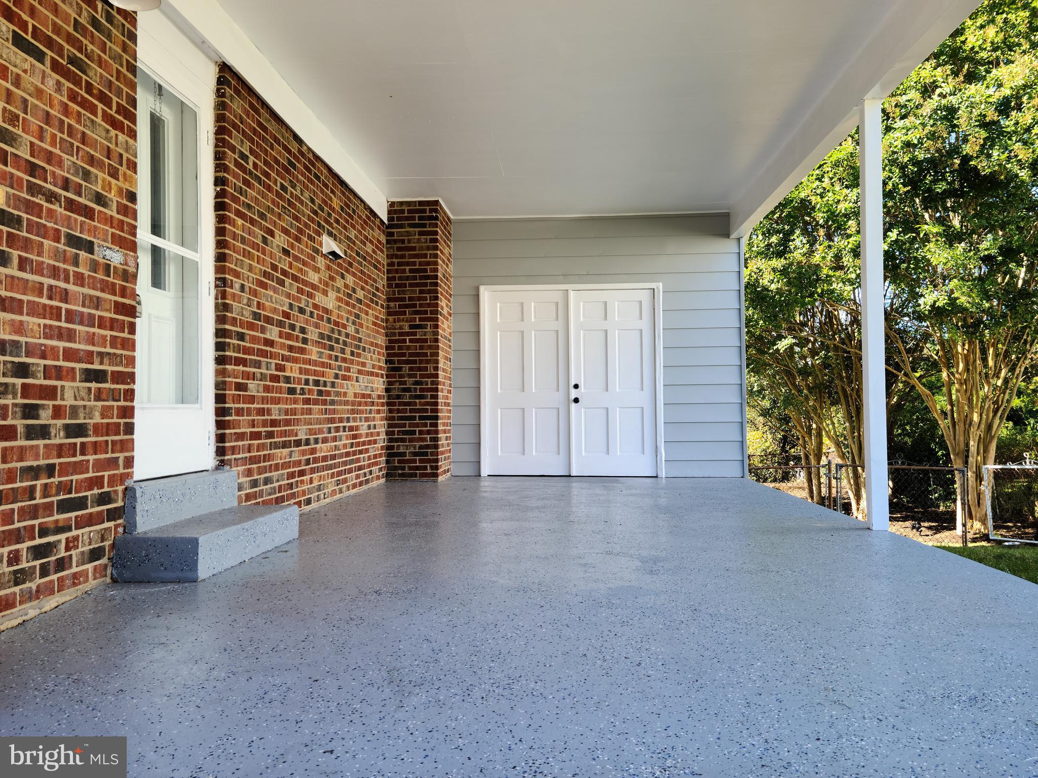 MONTICELLO WOODS - Residential