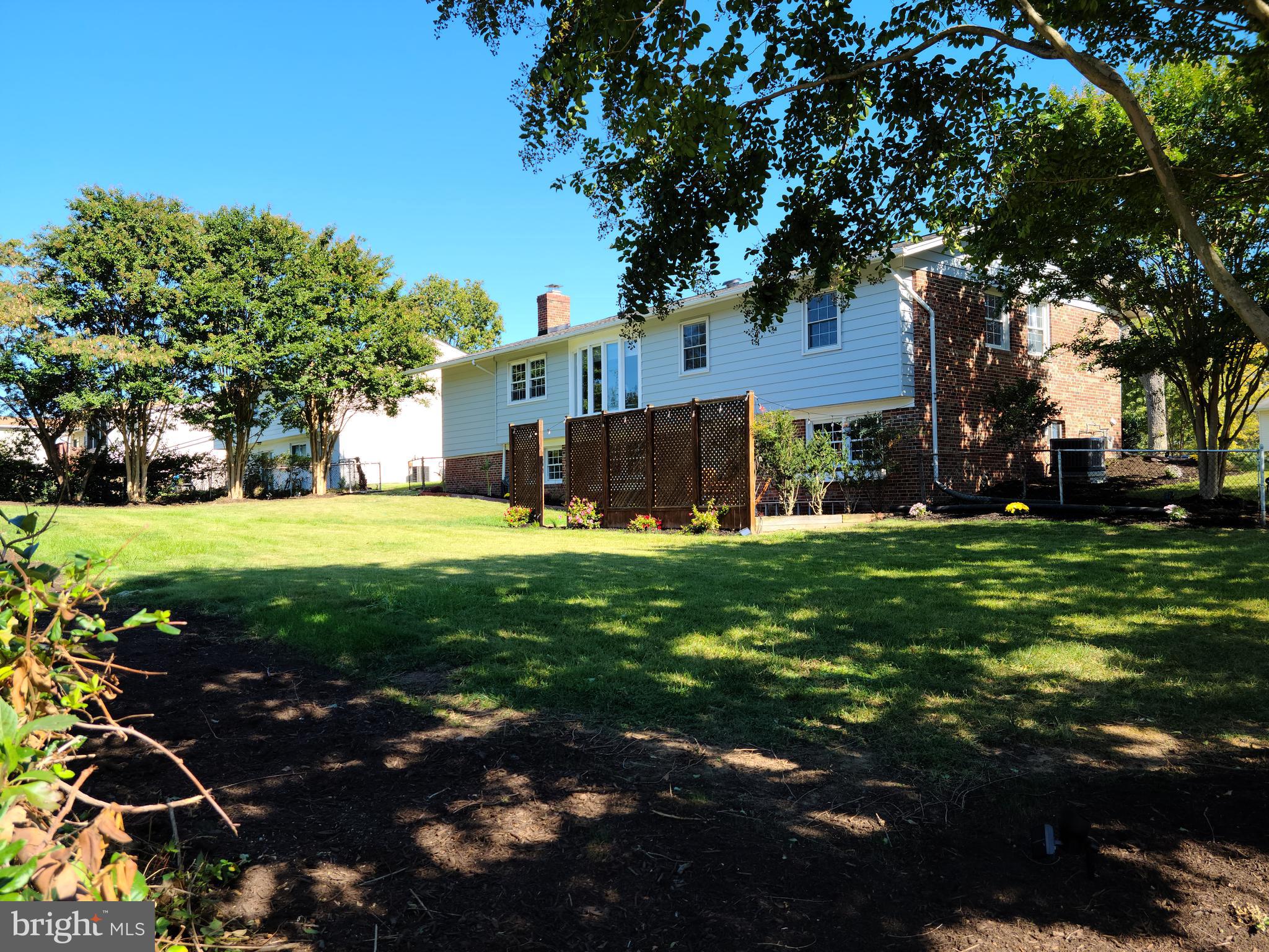 MONTICELLO WOODS - Residential