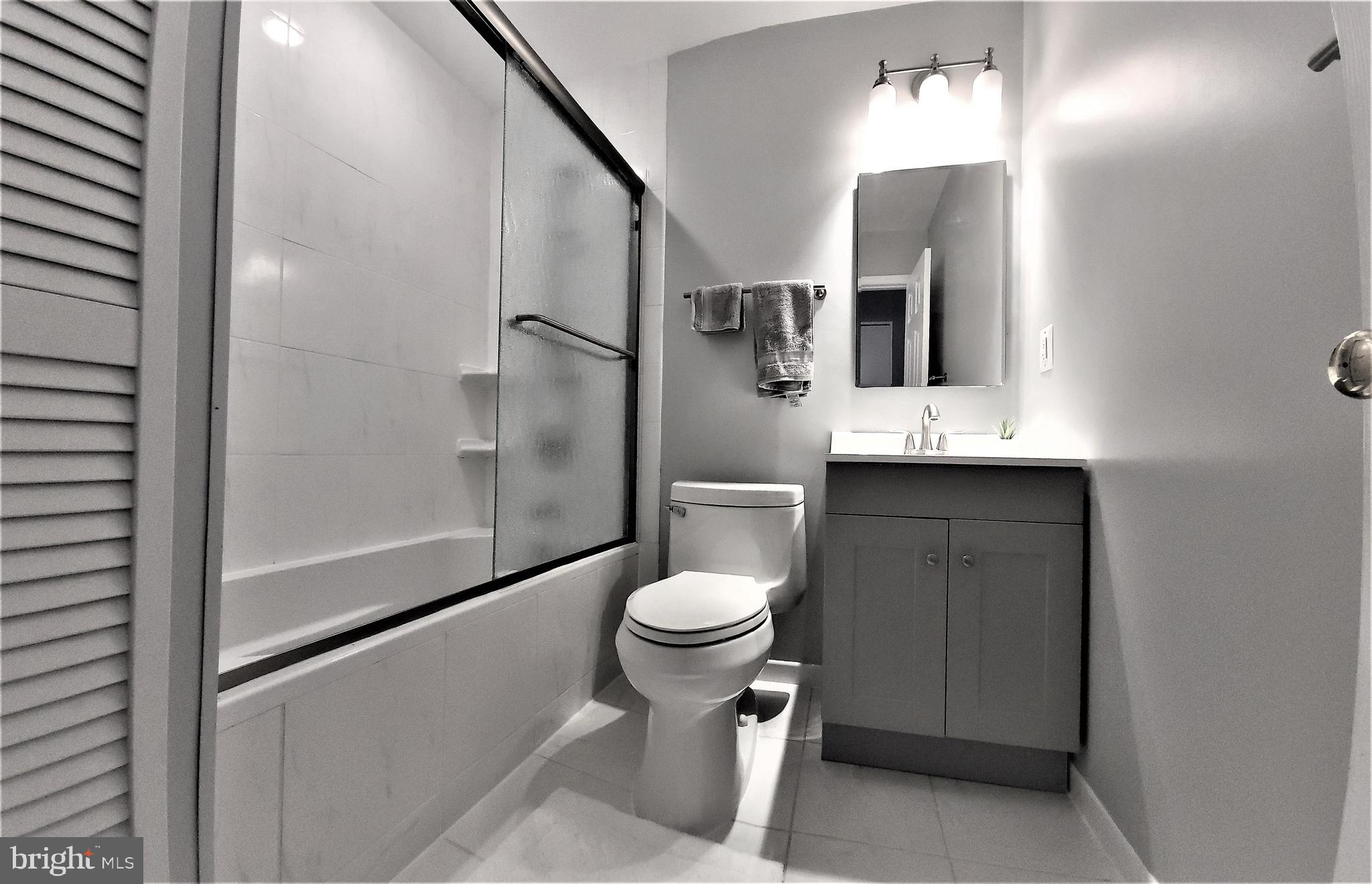 MONTICELLO WOODS - Residential