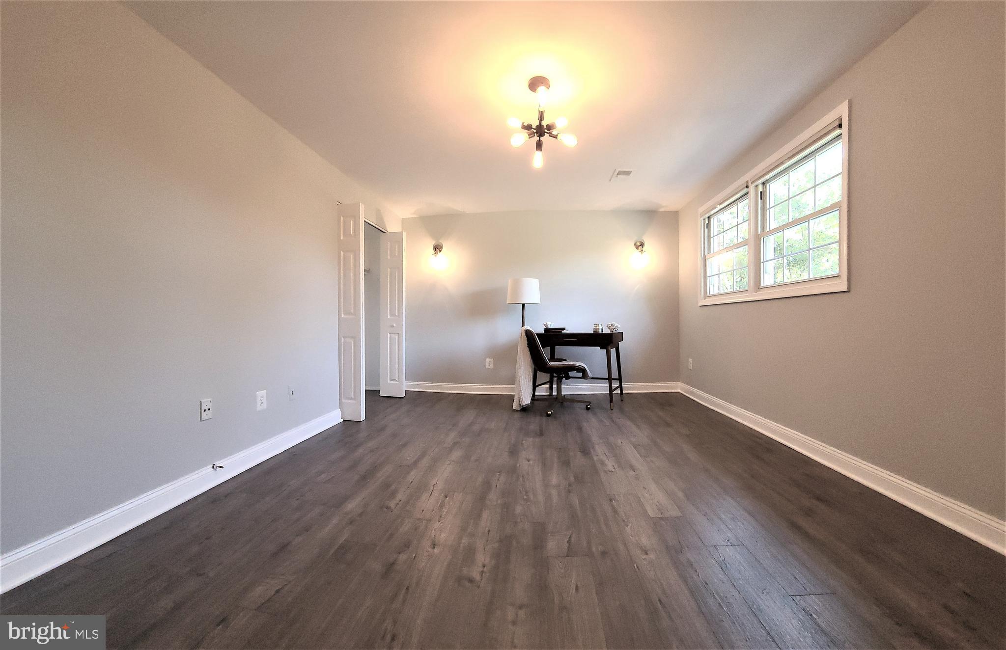 MONTICELLO WOODS - Residential