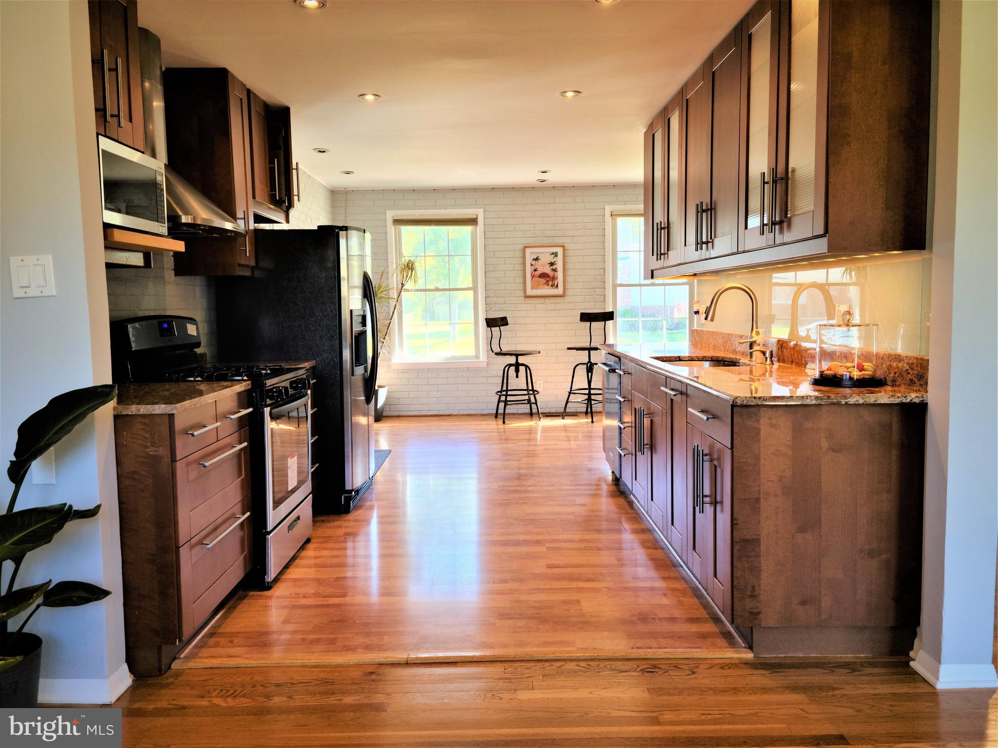 MONTICELLO WOODS - Residential