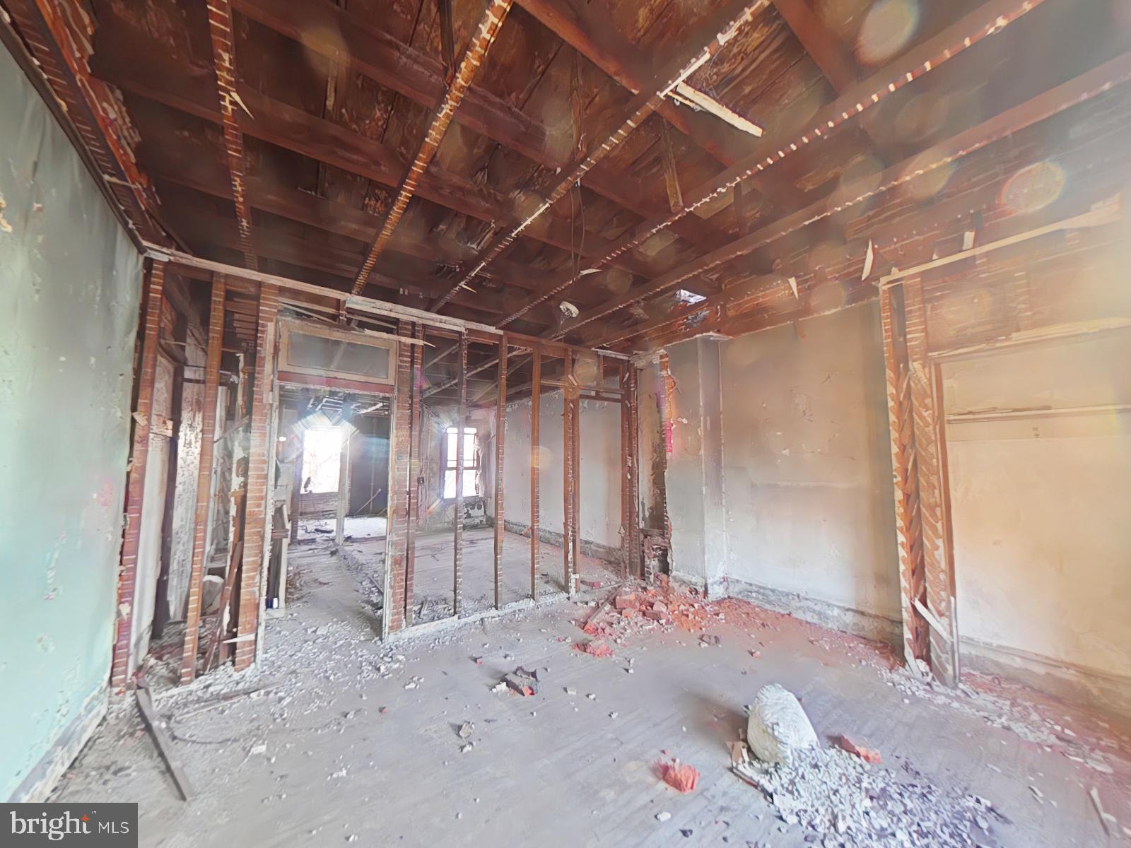 NICETOWN-TIOGA - Residential Income