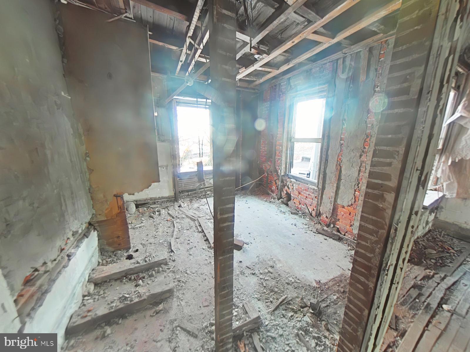 NICETOWN-TIOGA - Residential Income