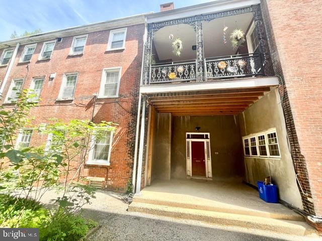 708 FRANKLIN ST. N FLOOR 3