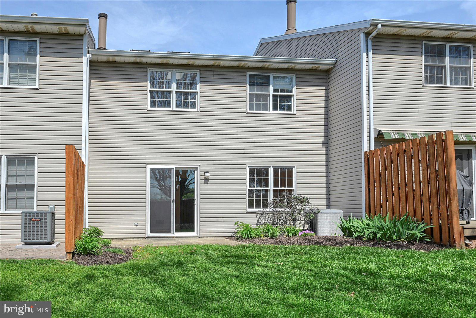 STONEGATE VILLAGE CONDO - Residential