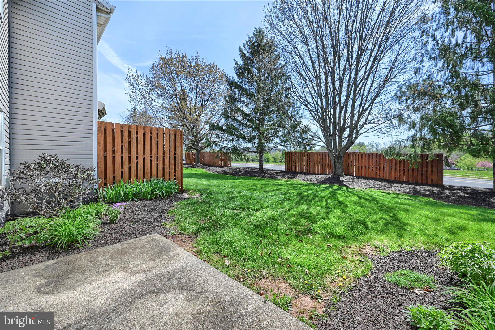 STONEGATE VILLAGE CONDO - Residential