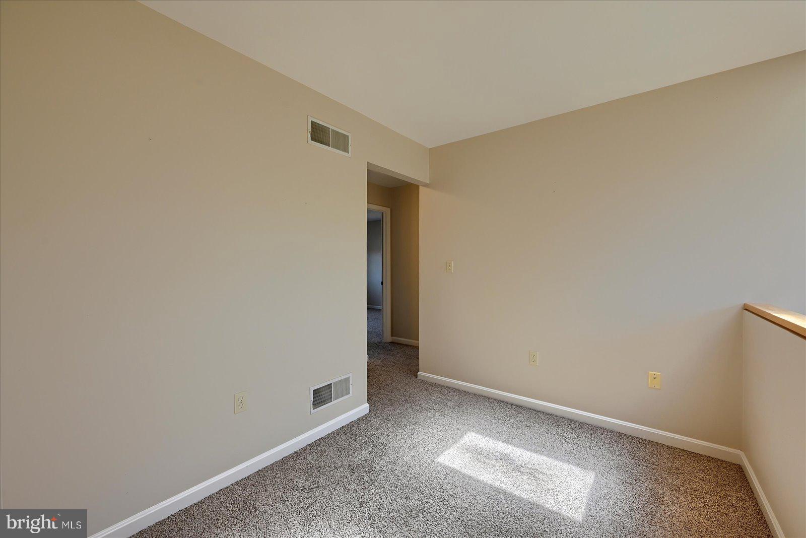 STONEGATE VILLAGE CONDO - Residential